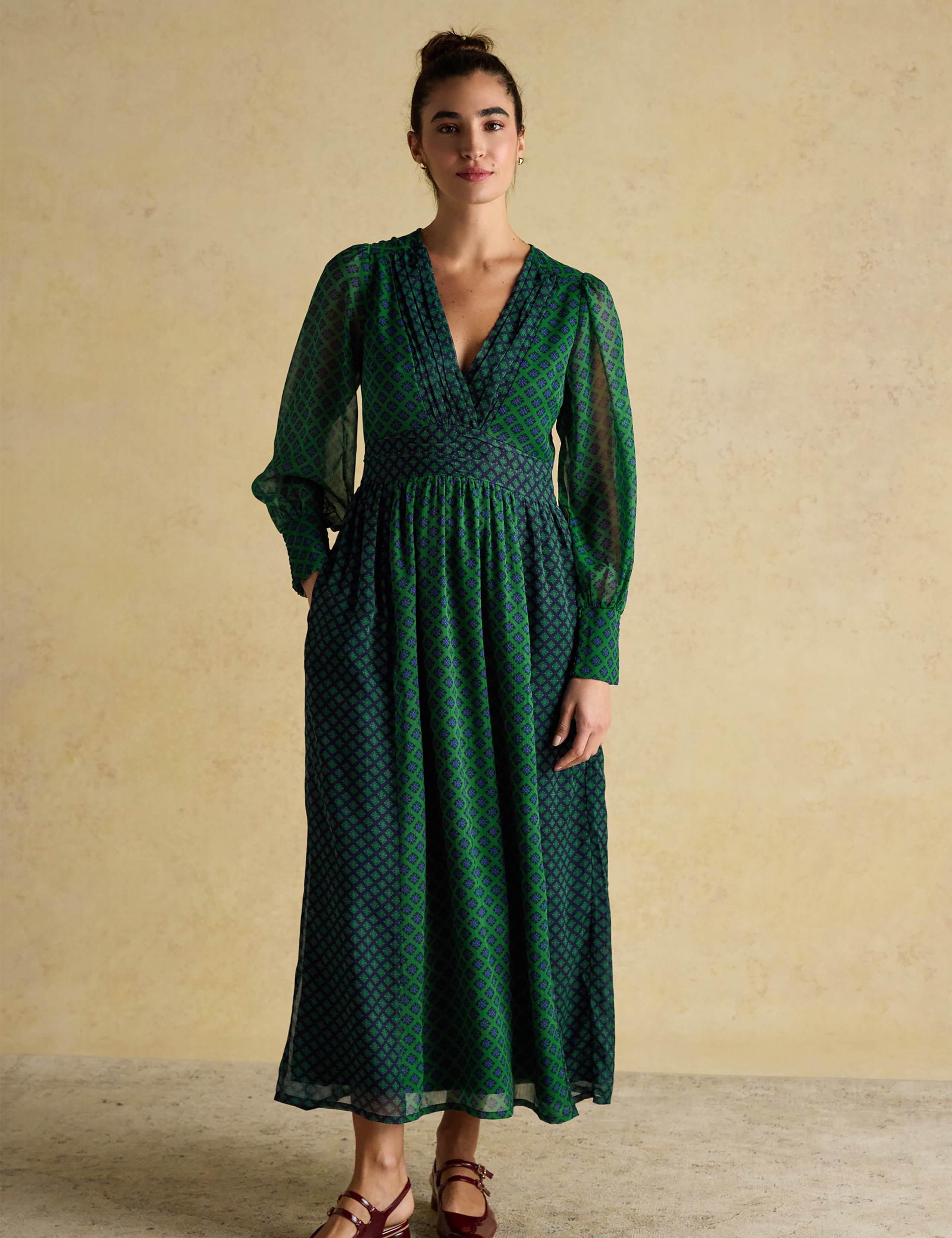 Floral V-Neck Midaxi Wrap Dress