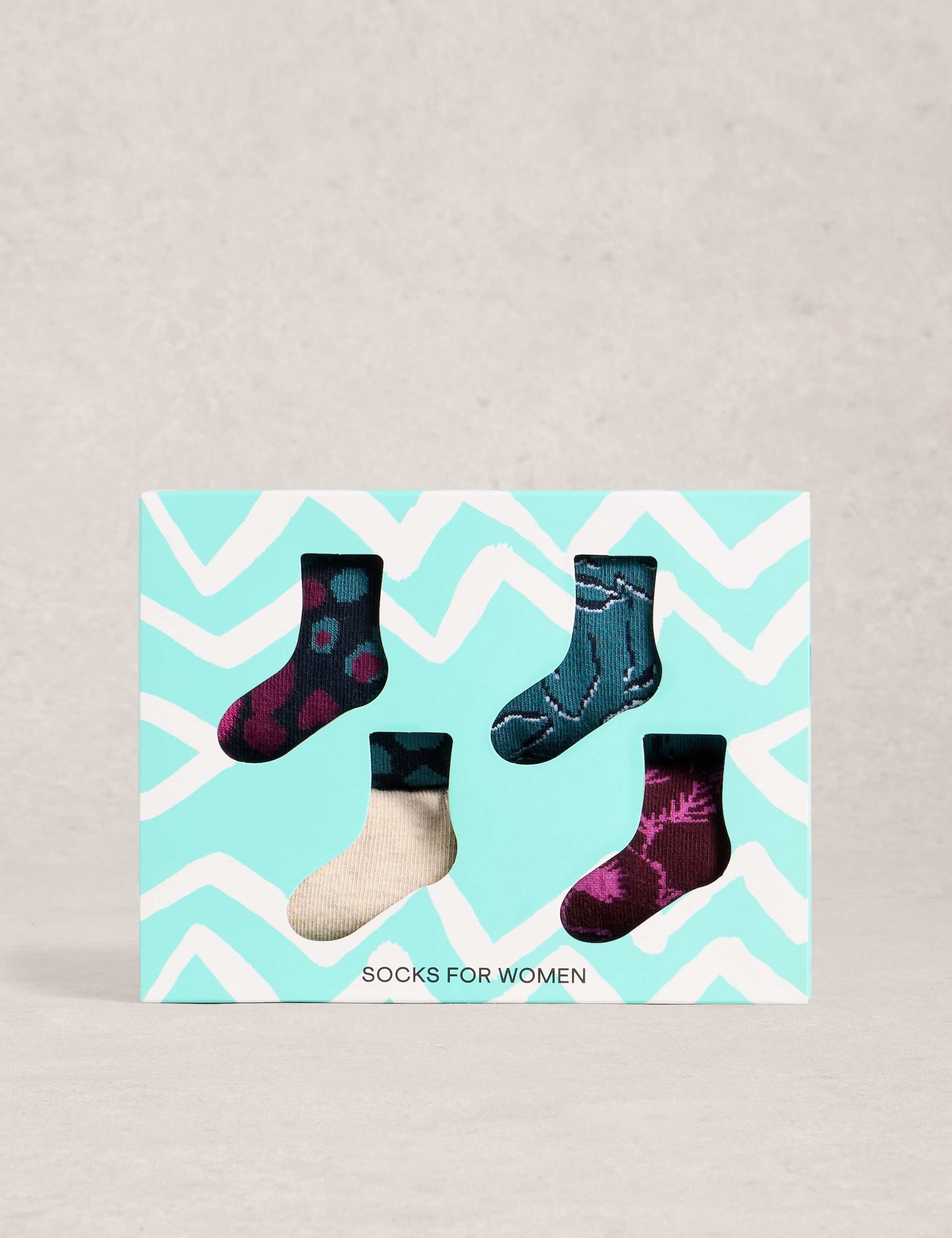 4pk Cotton Rich Floral Ankle High Socks