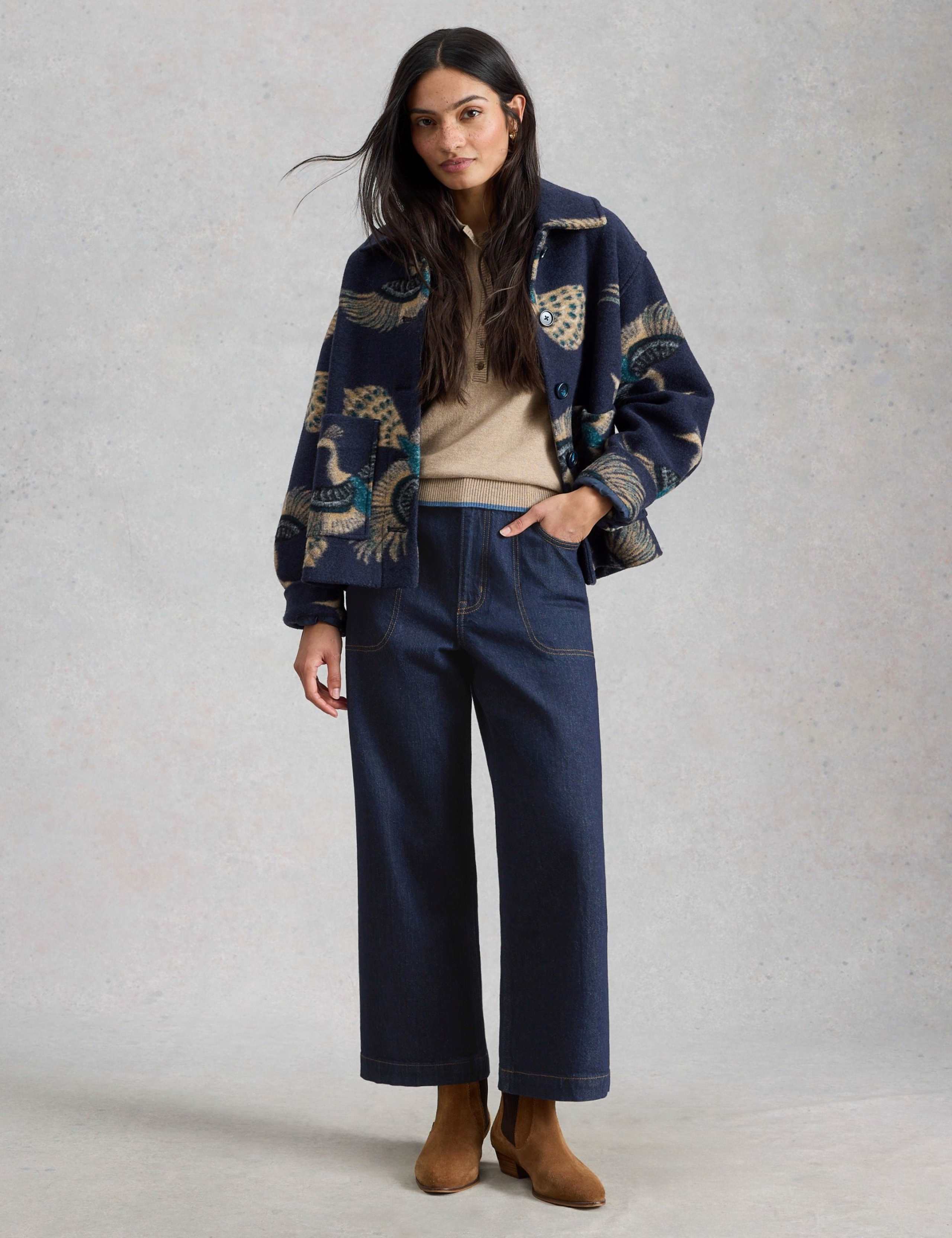 Mid Rise Wide Leg Cropped Jeans