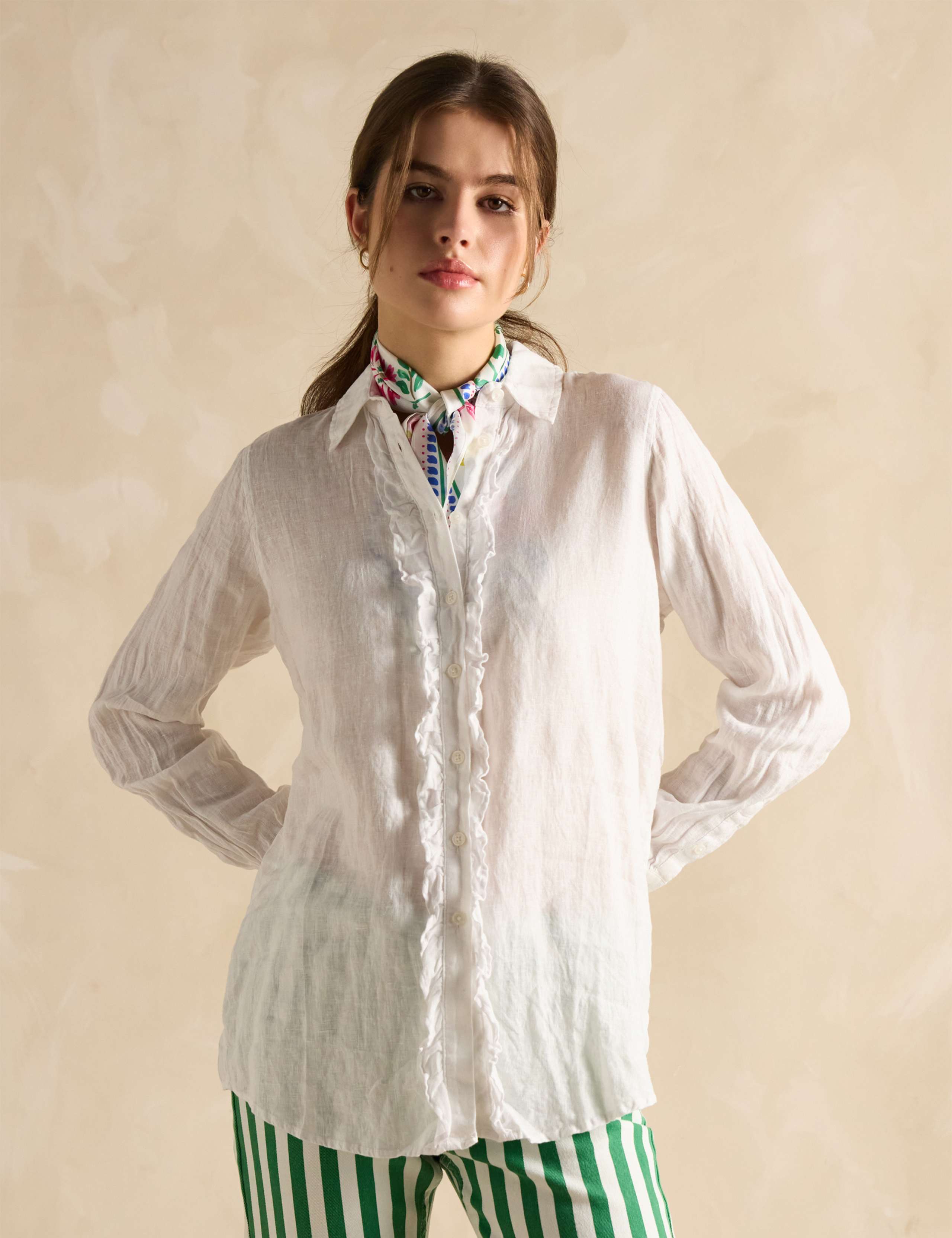 Pure Linen Collared Ruffle Shirt