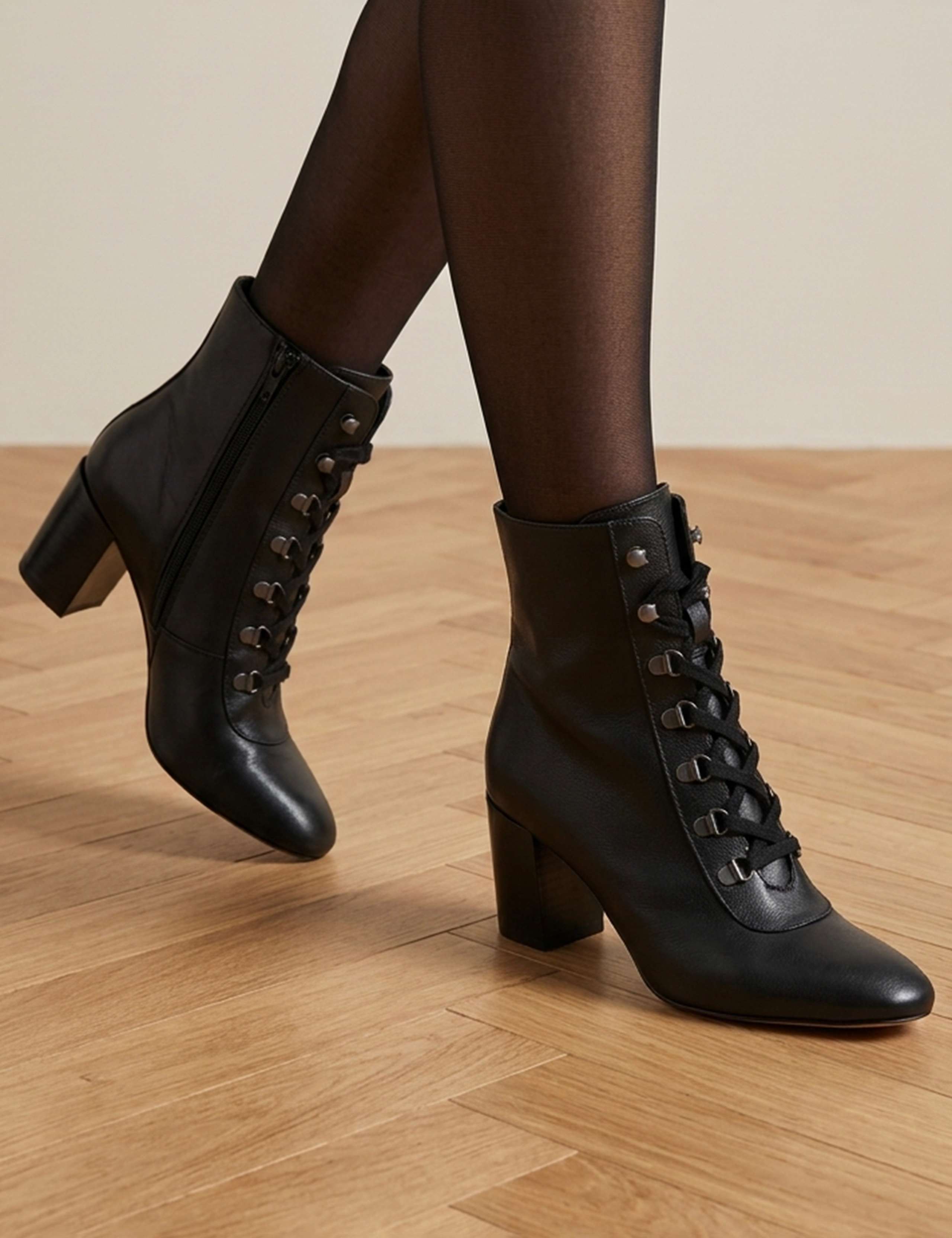 Wide Fit Lace Up Block Heel Ankle Boots