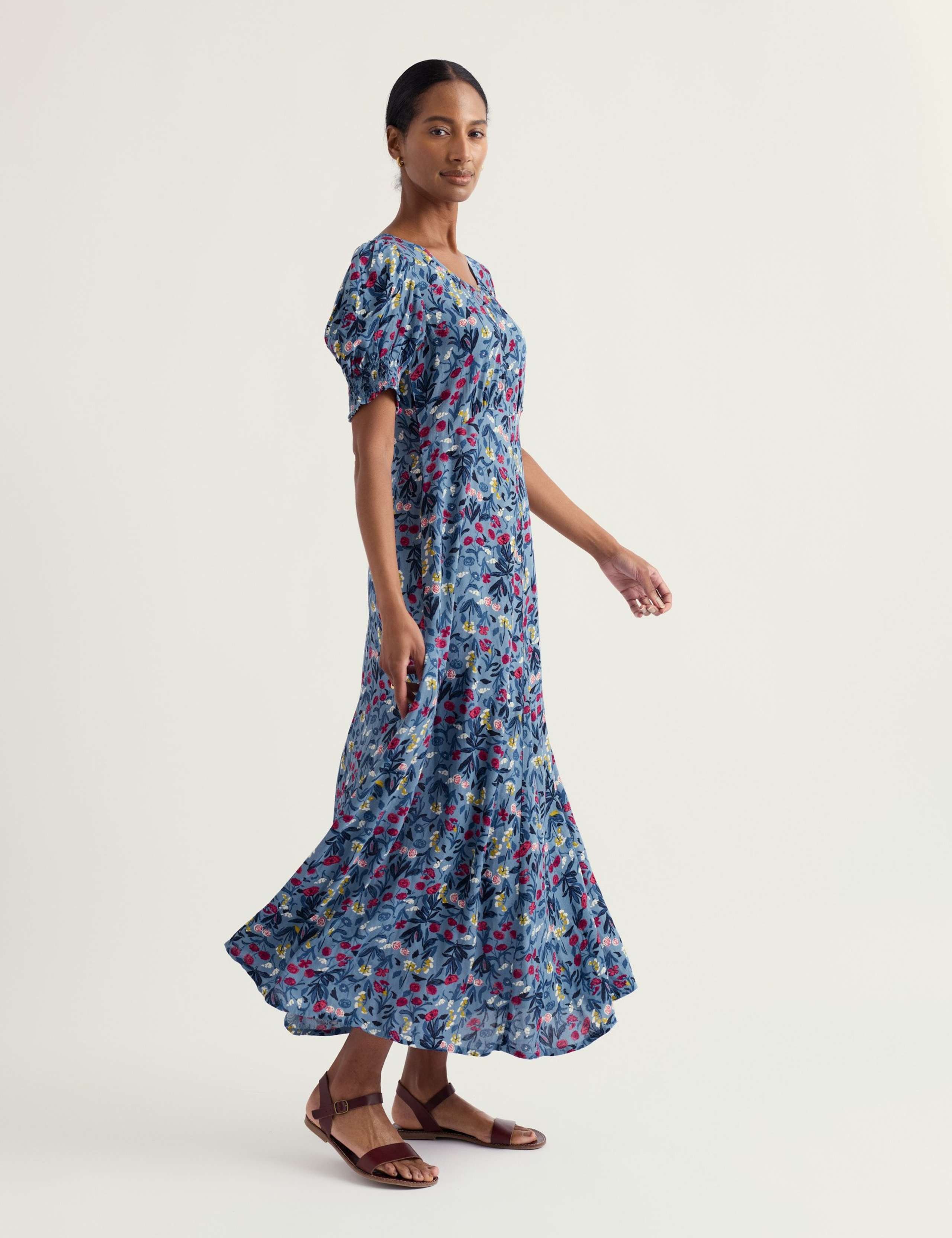 thumbnail image 2 of Women's Long Sleeve Swing Skater Dress - Flared, Round Neck, Plus Sizes UK 8-26 - Made In UK 2 of 5