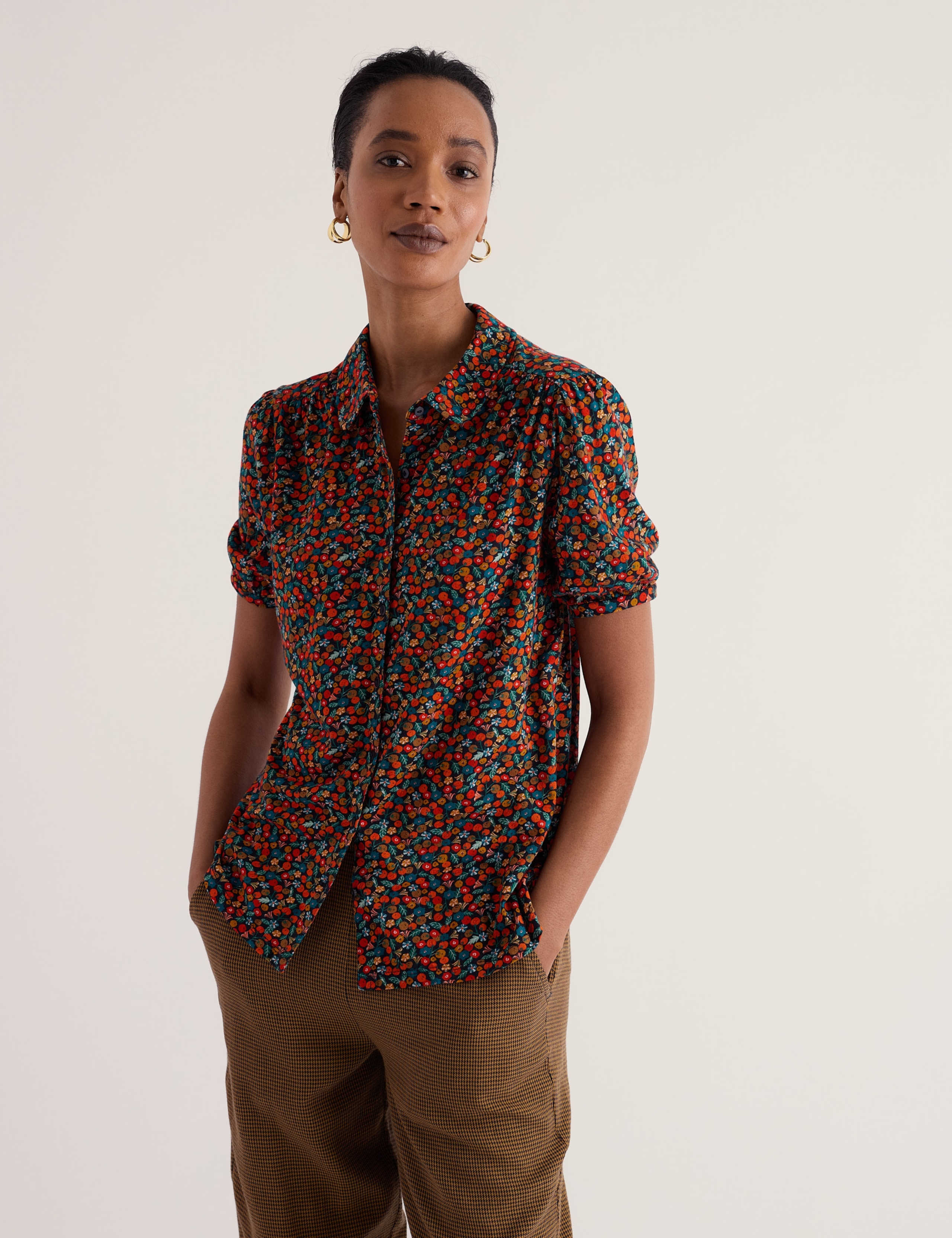 Lyocell Rich Ditsy Floral Fitted Shirt