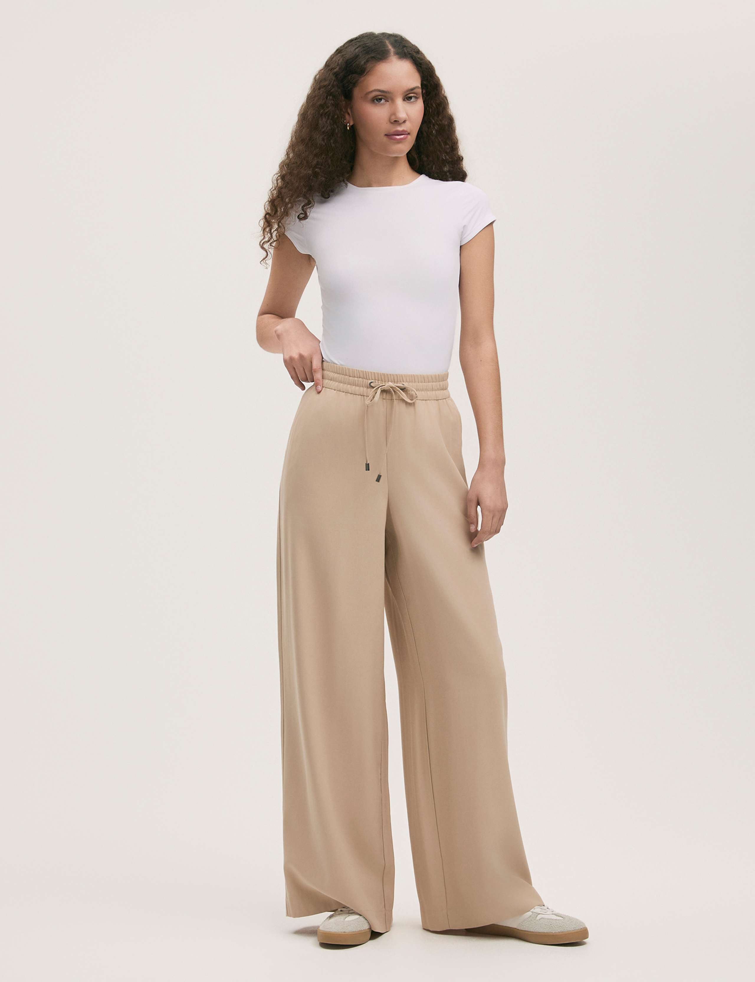 Drawstring Relaxed Wide Leg Trousers