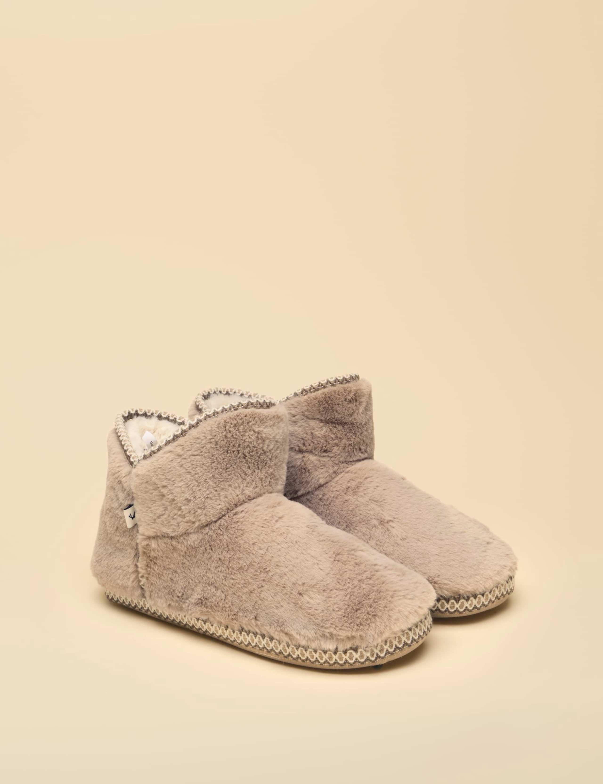 Slipper Boots