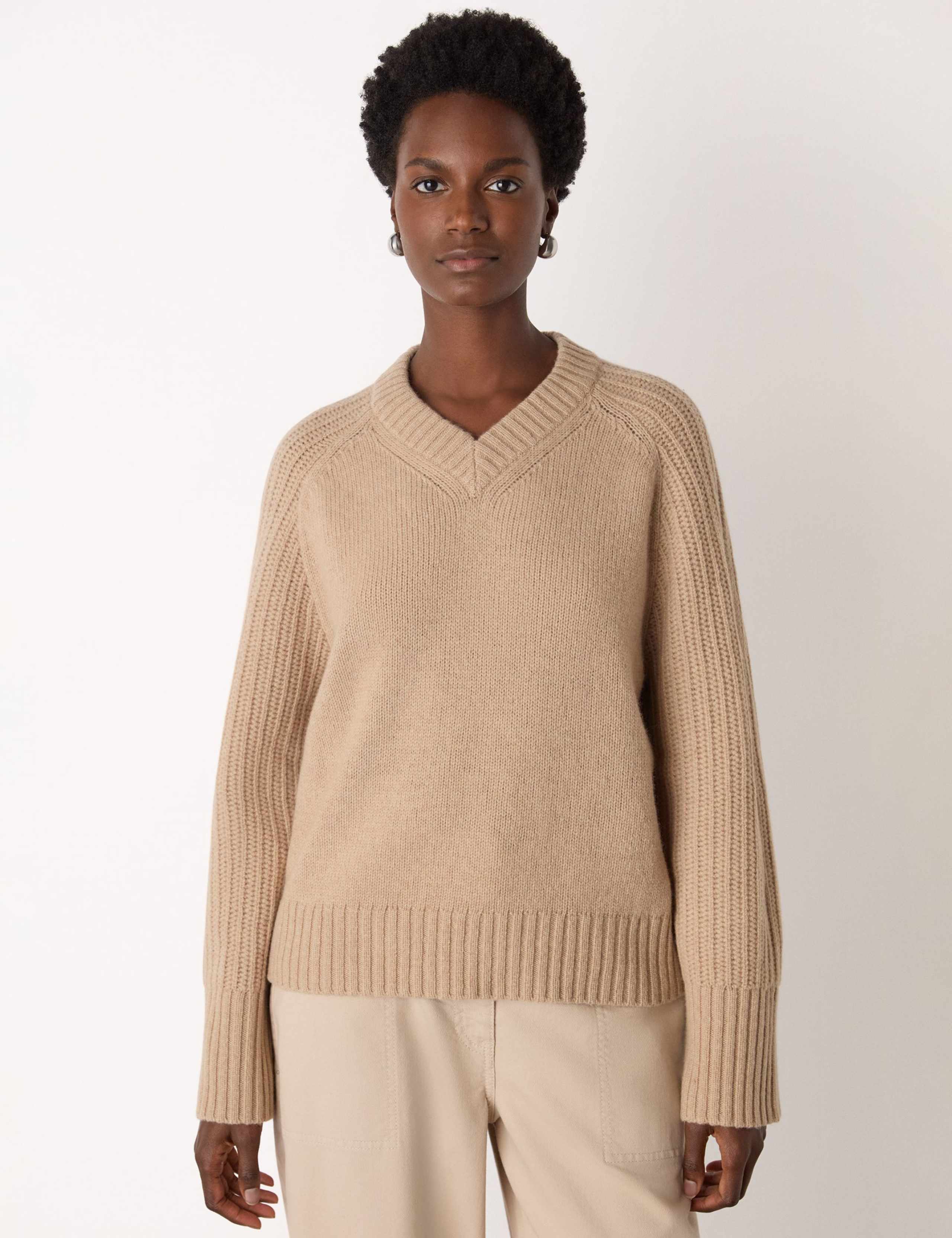 Pure Wool Ribbed V-Neck Jumper