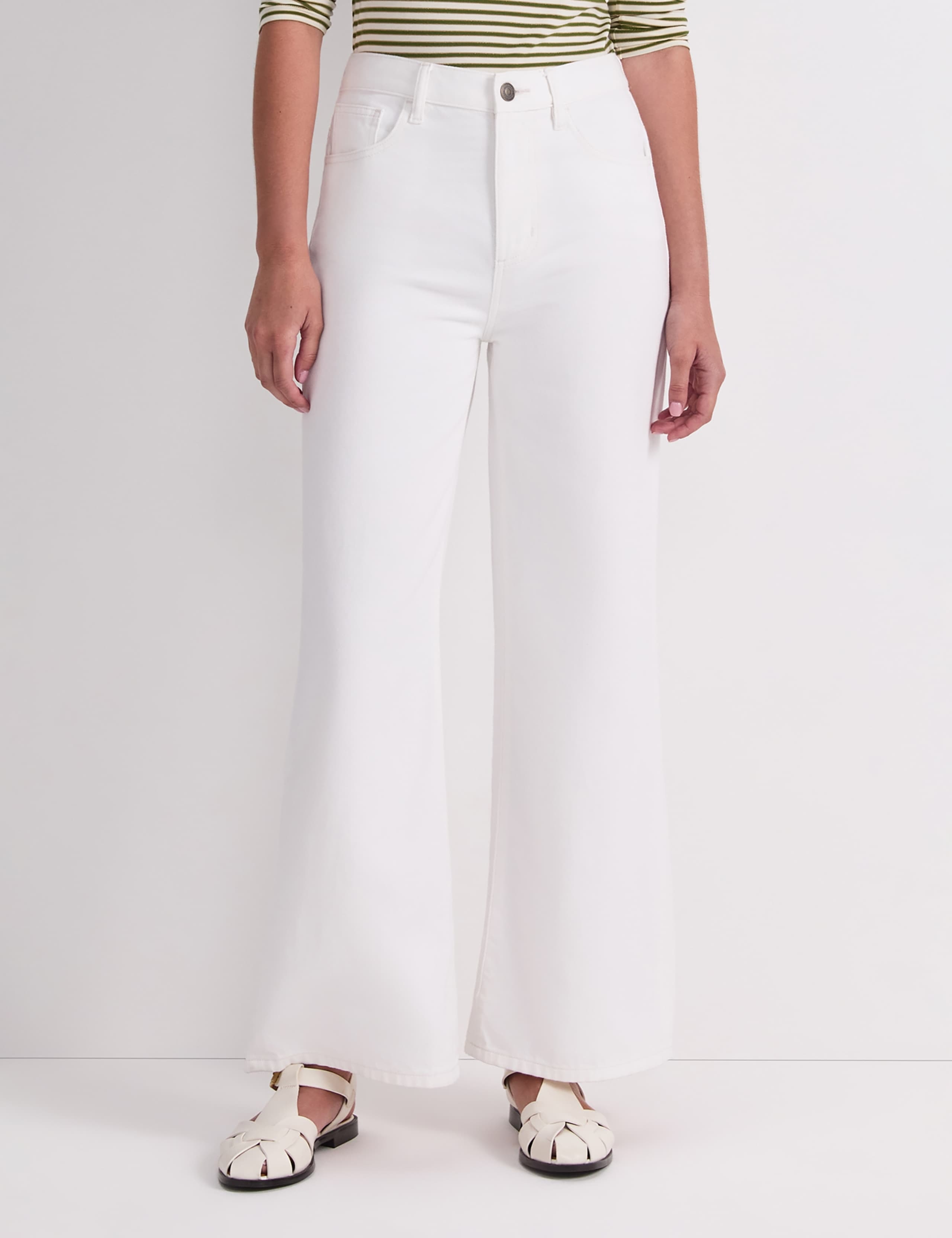 High Waisted Wide Leg Jeans