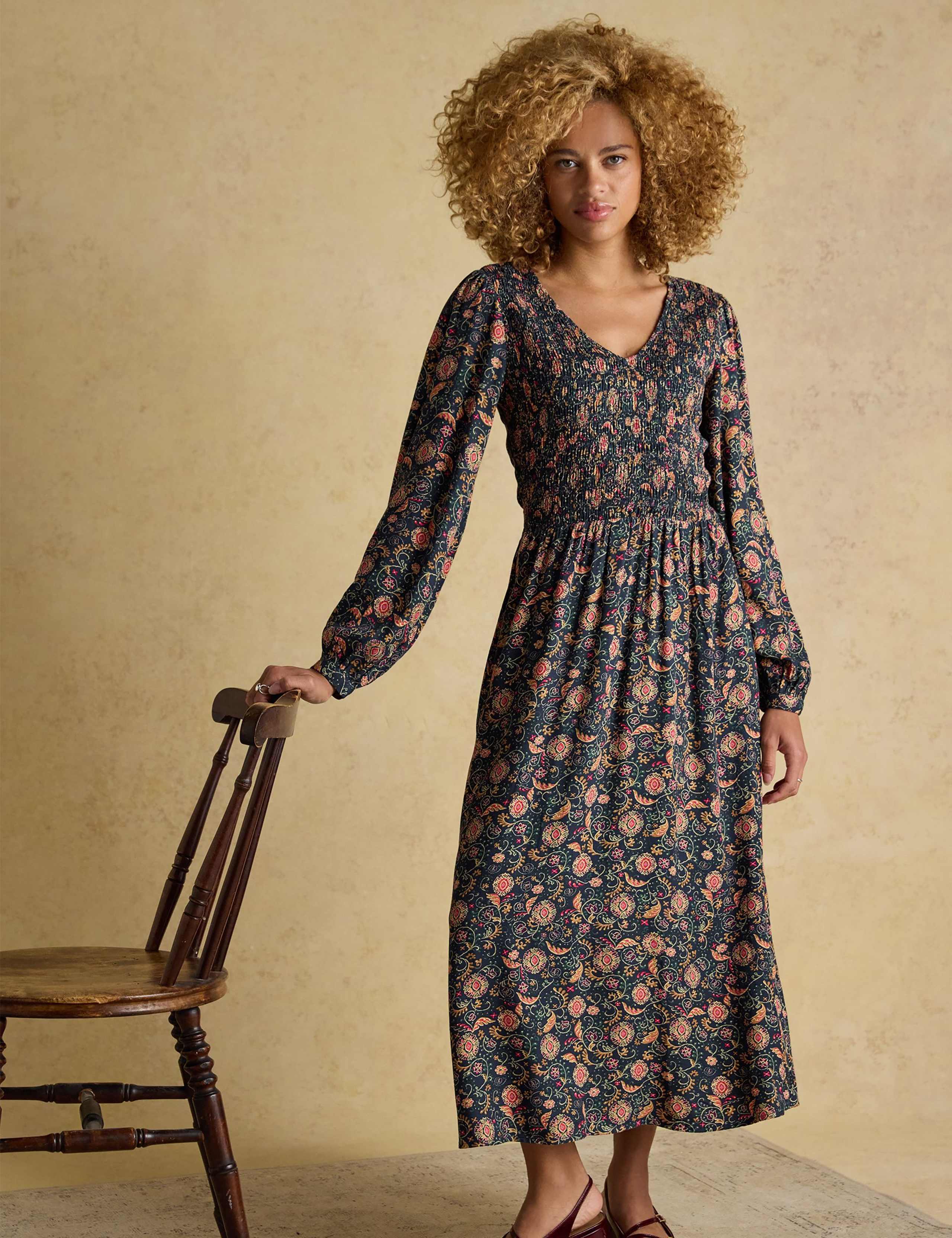 Floral V-Neck Midi Shirred Waisted Dress