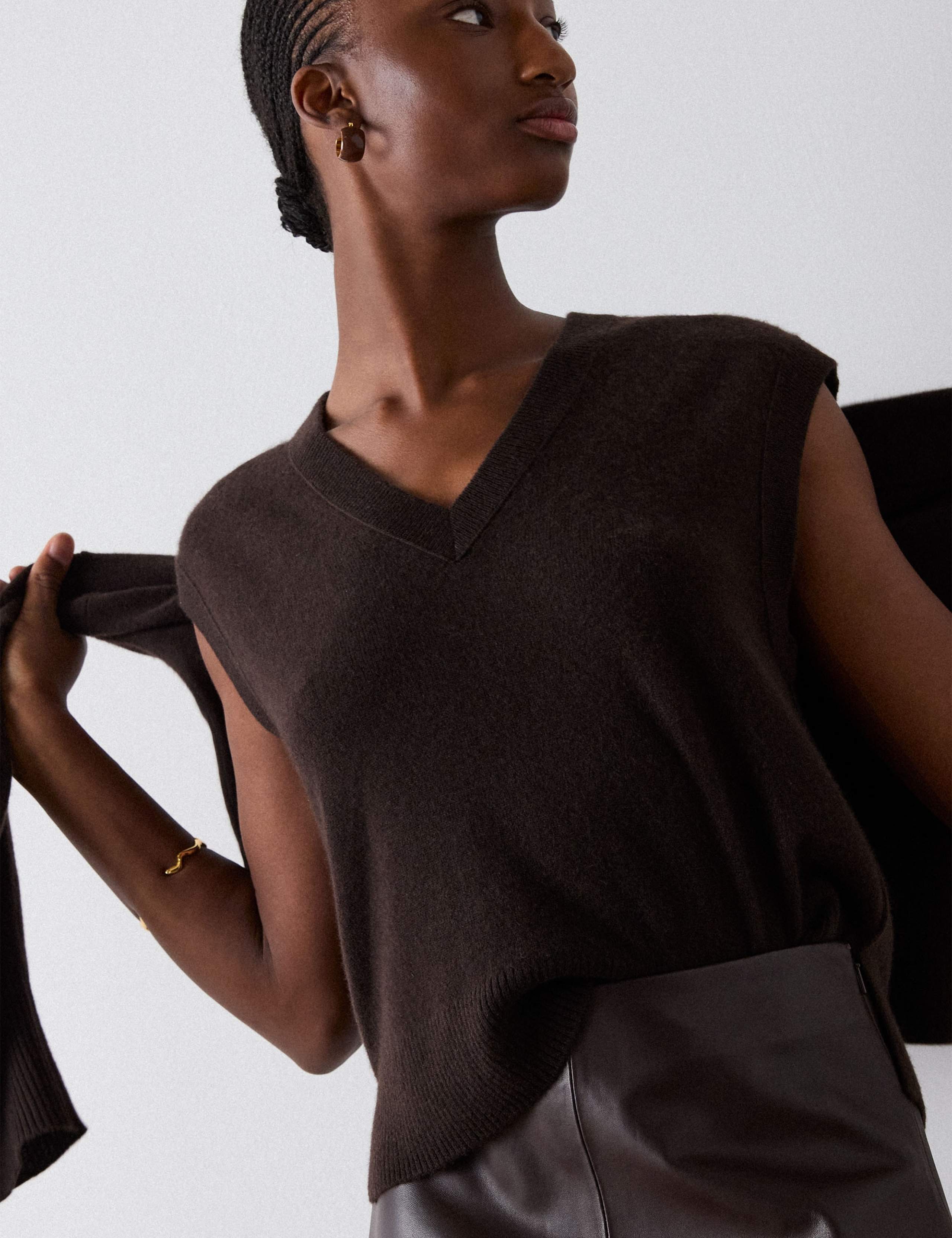 Pure Cashmere Knitted Vest