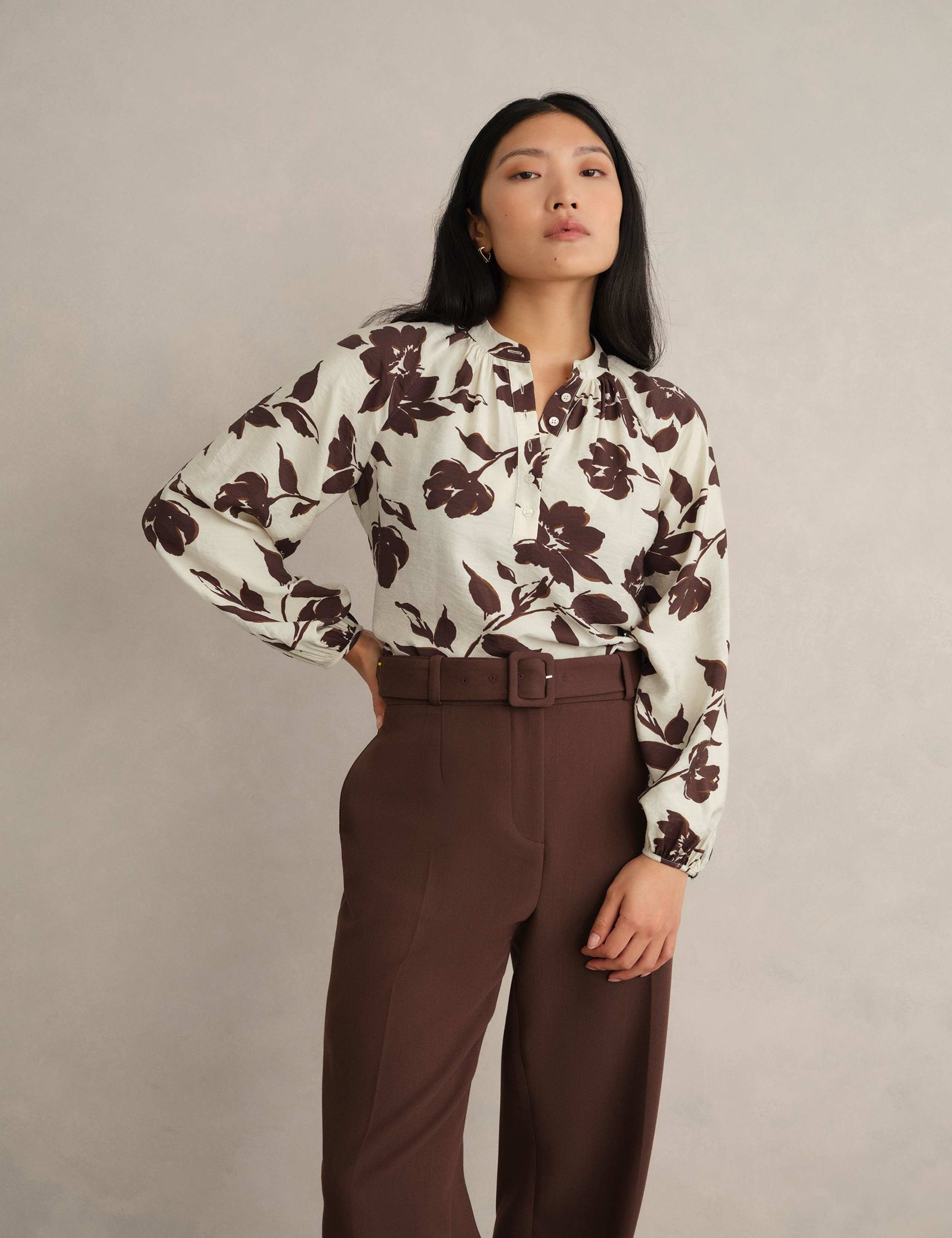 Floral Crew Neck Button Detail Blouse