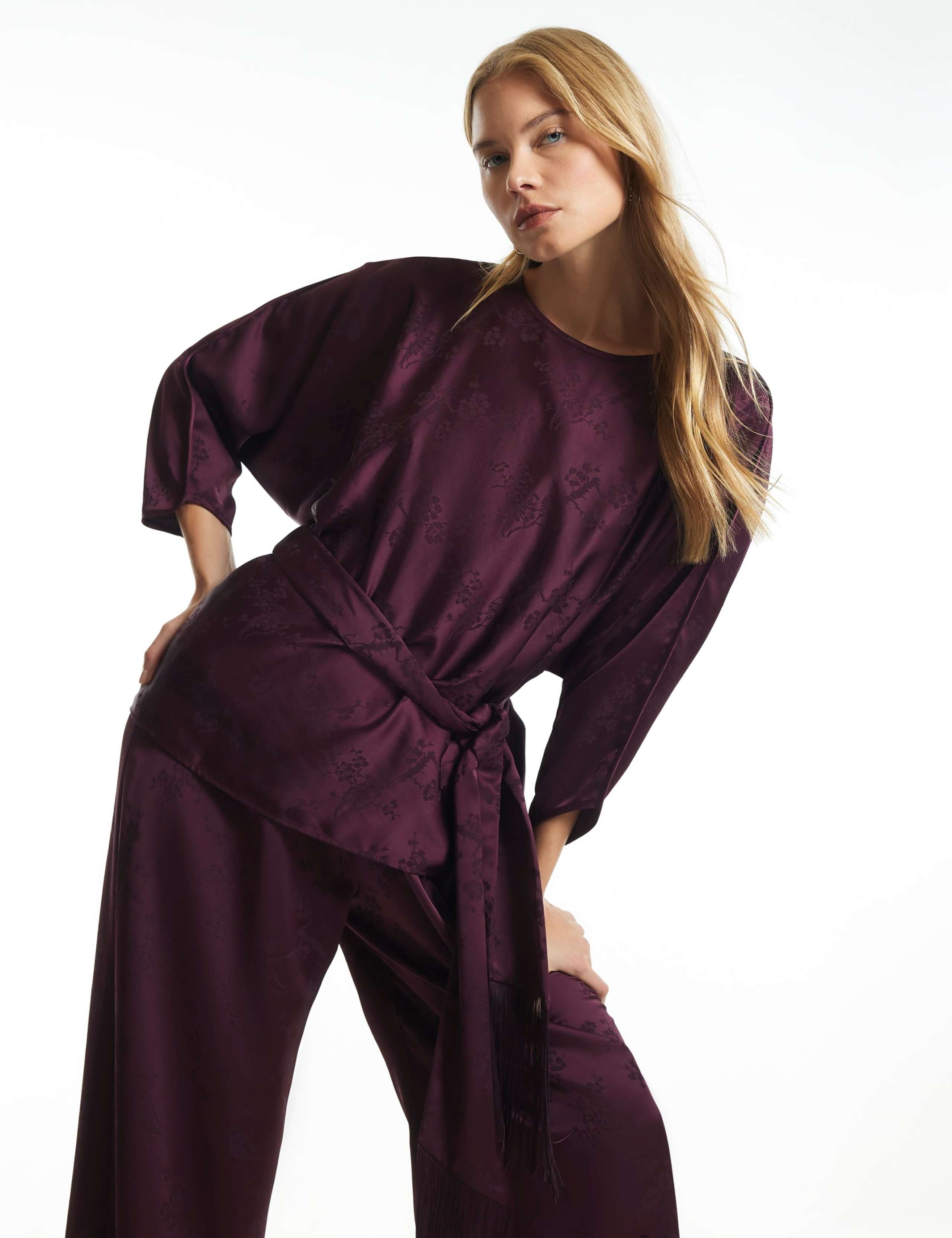 Obi Belt Batwing Top