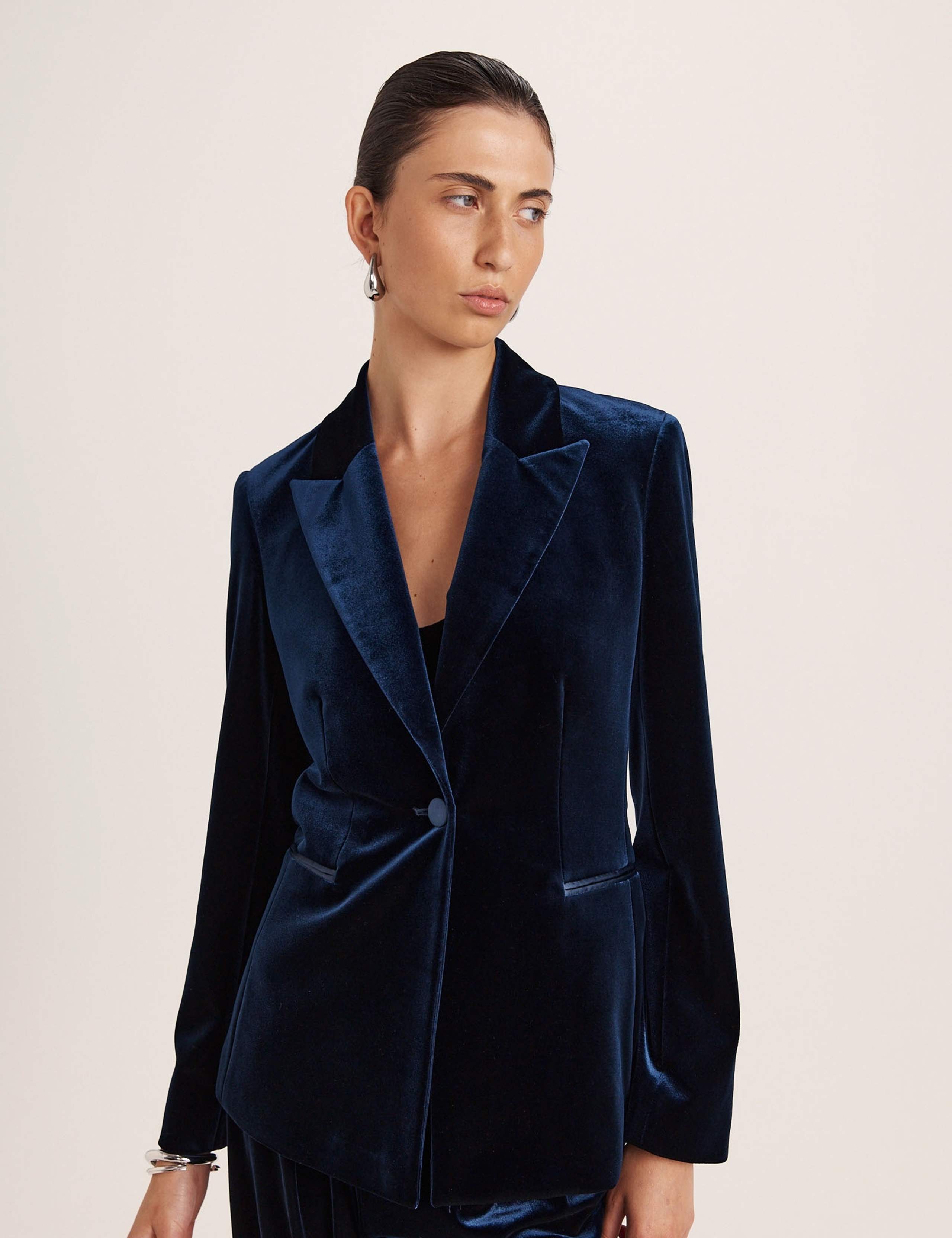 Regular Fit Velvet Blazer
