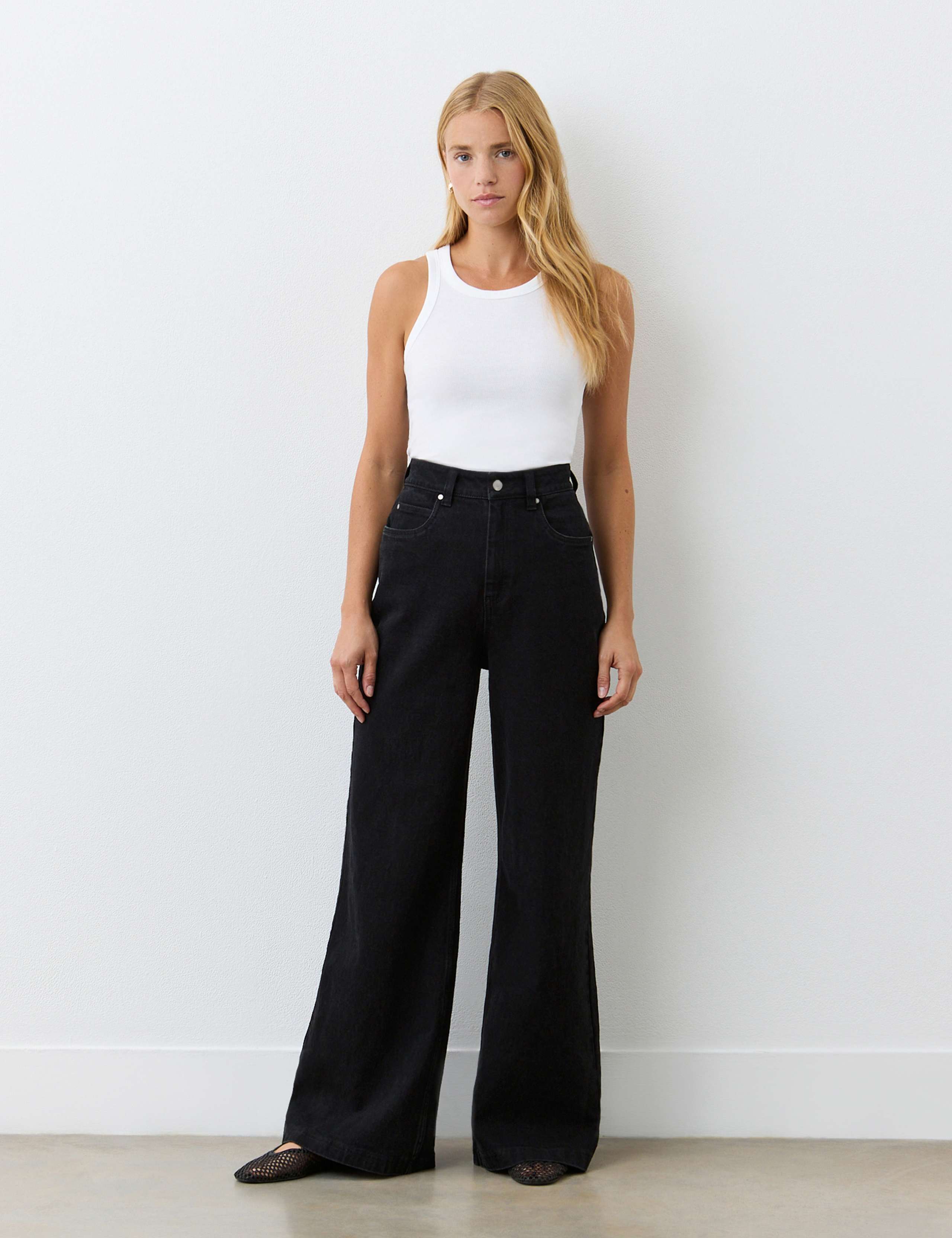 High Waisted Wide Leg Jeans