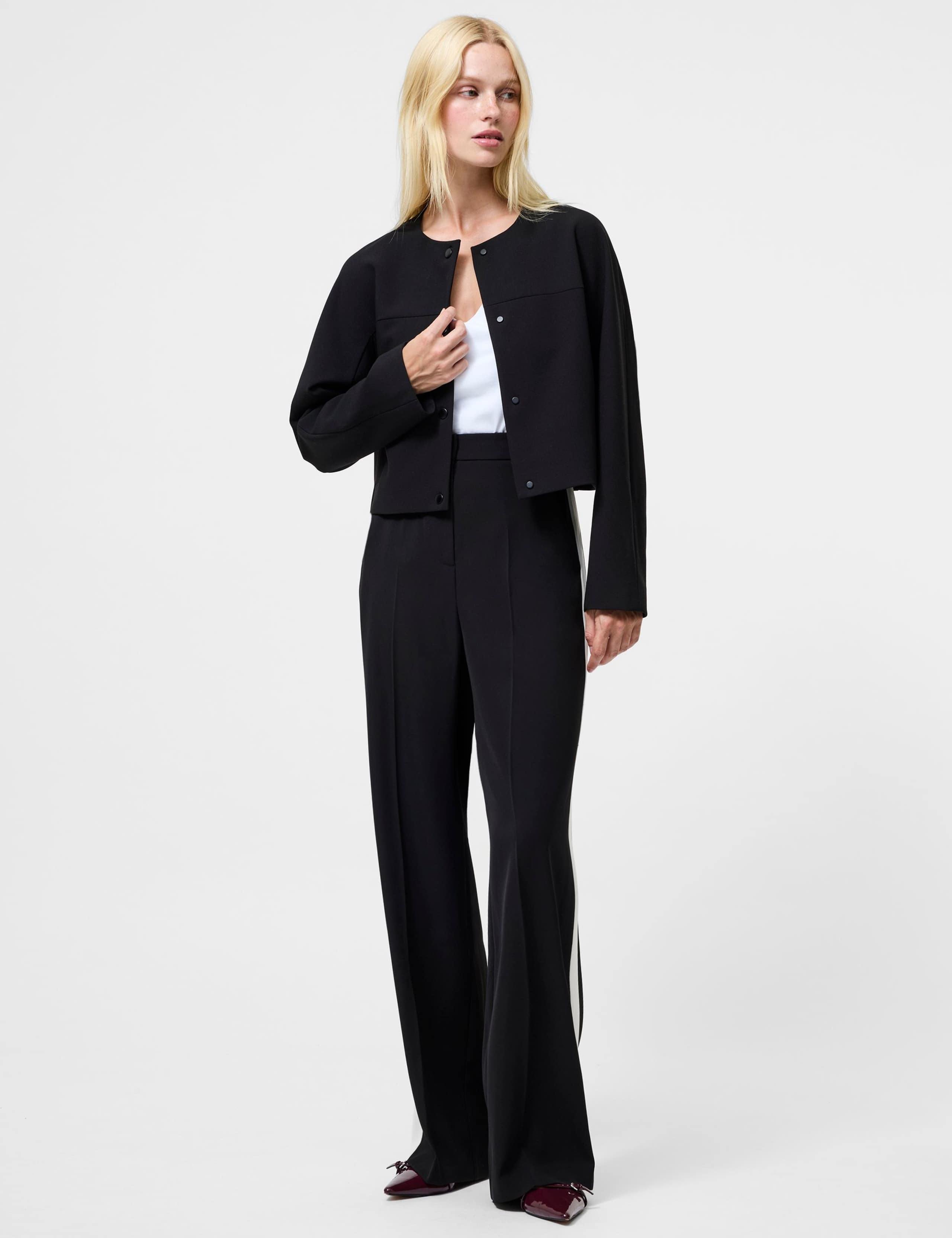 Short Tailored Jacket