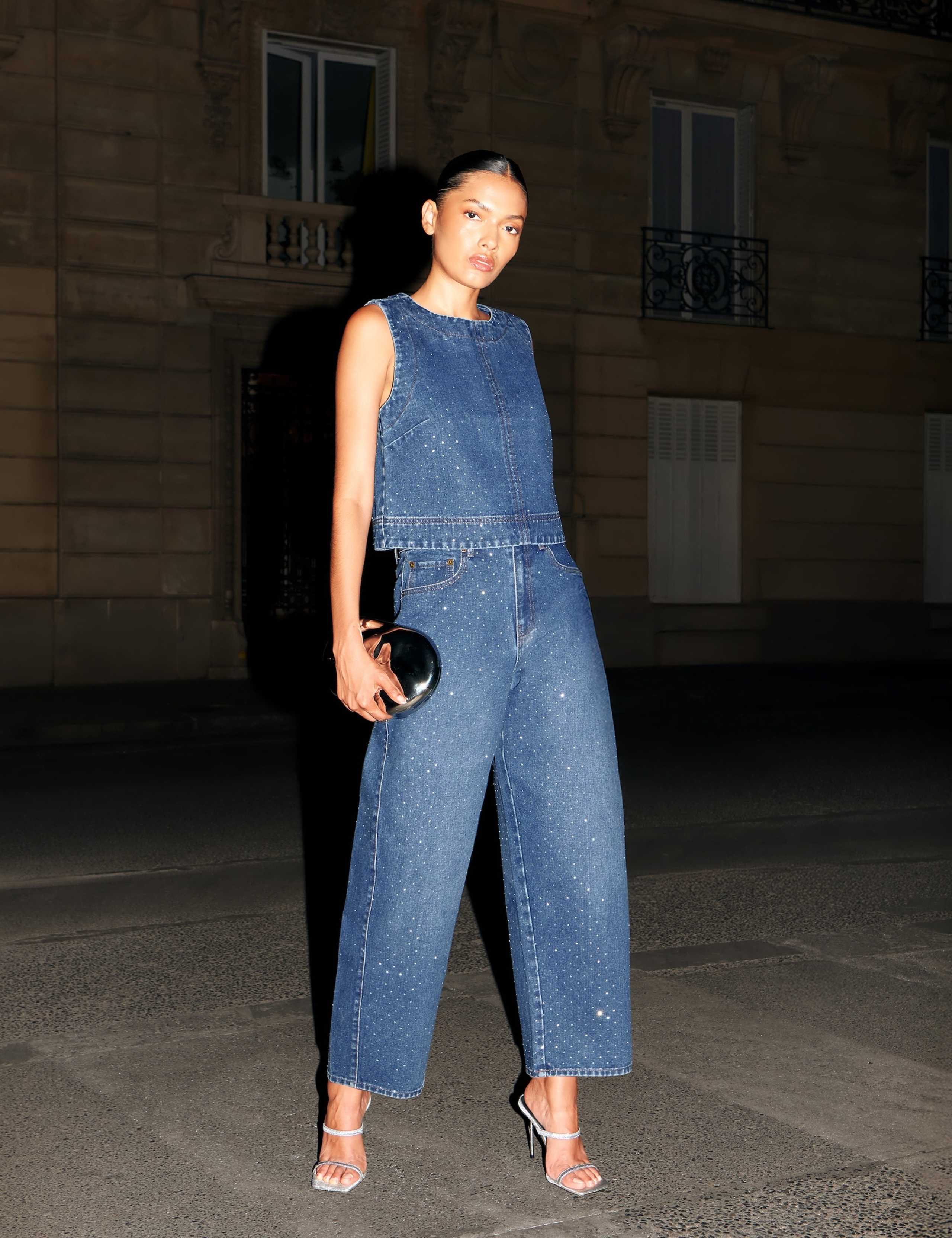Embellished Mid Rise Barrel Leg Jeans