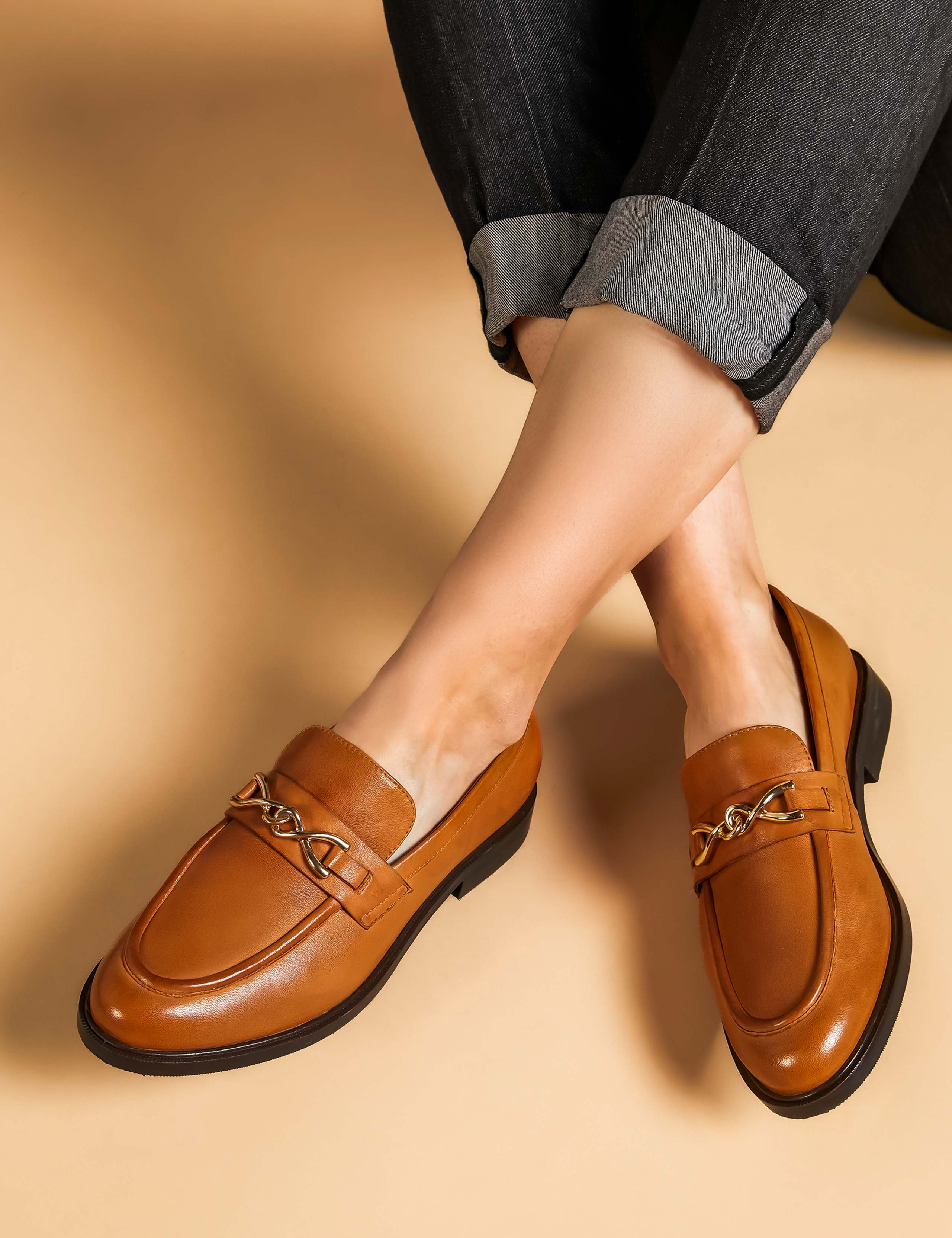 Leather Bar Flat Loafers