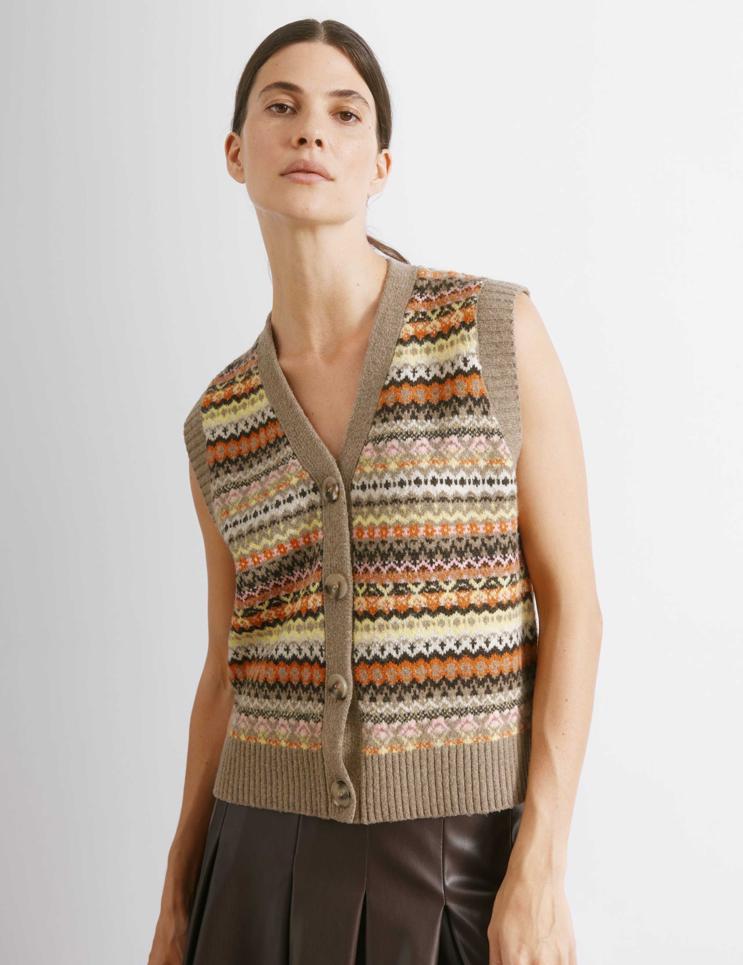 Fair Isle V-Neck Knitted Top with Wool
