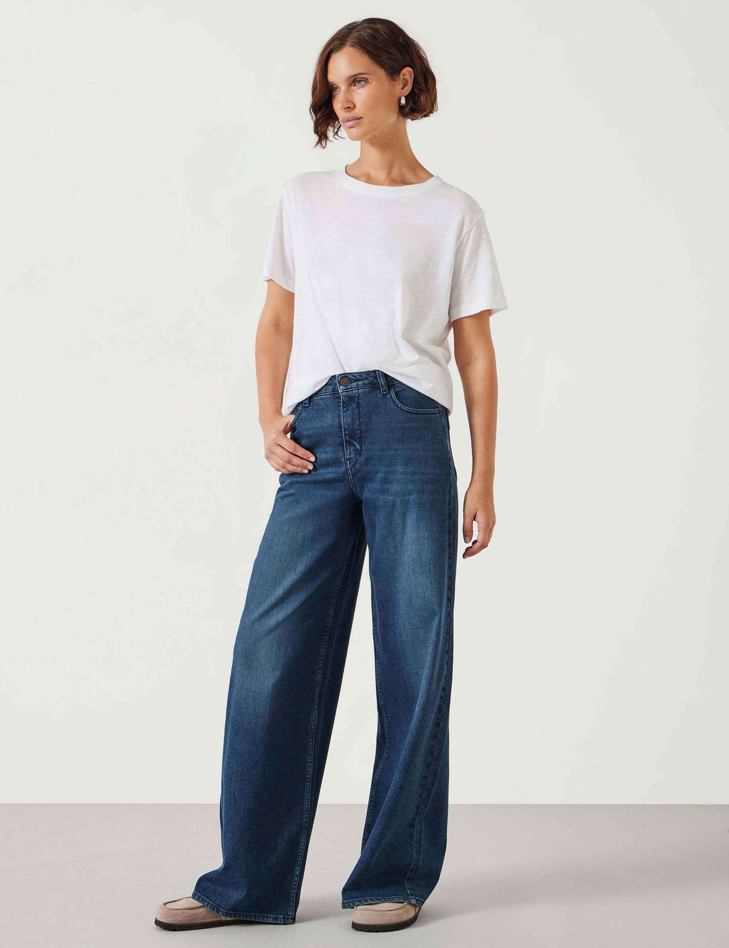 High Waisted Wide Leg Jeans