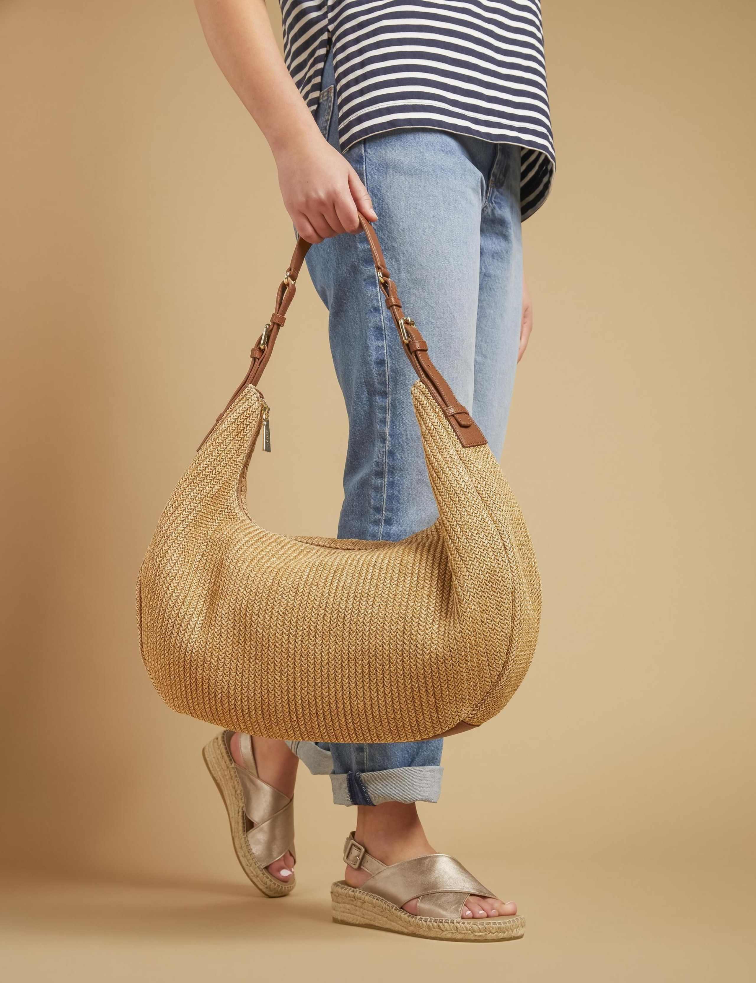 Knitted Shoulder Bag