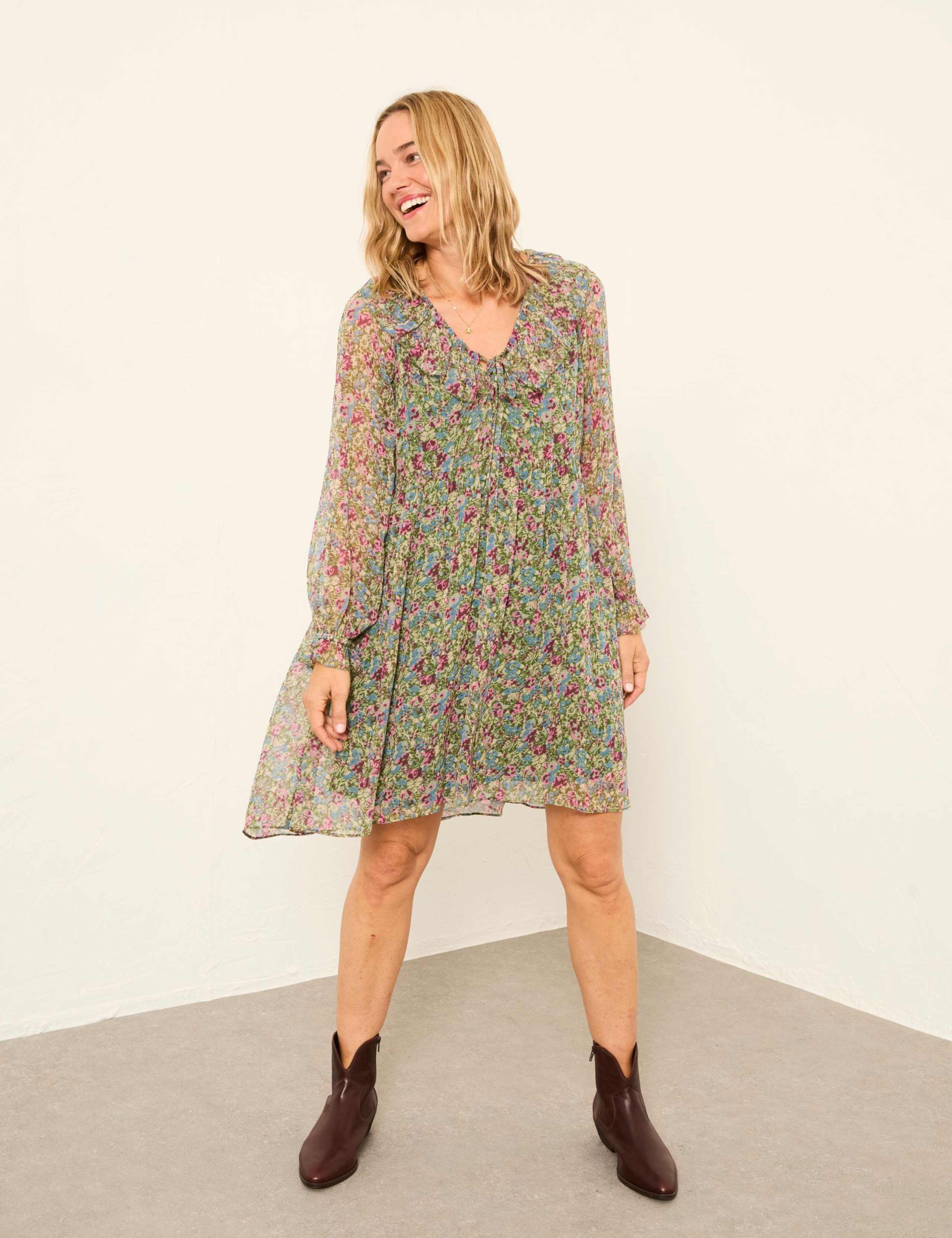 Floral V-Neck Knee Length Tea Dress