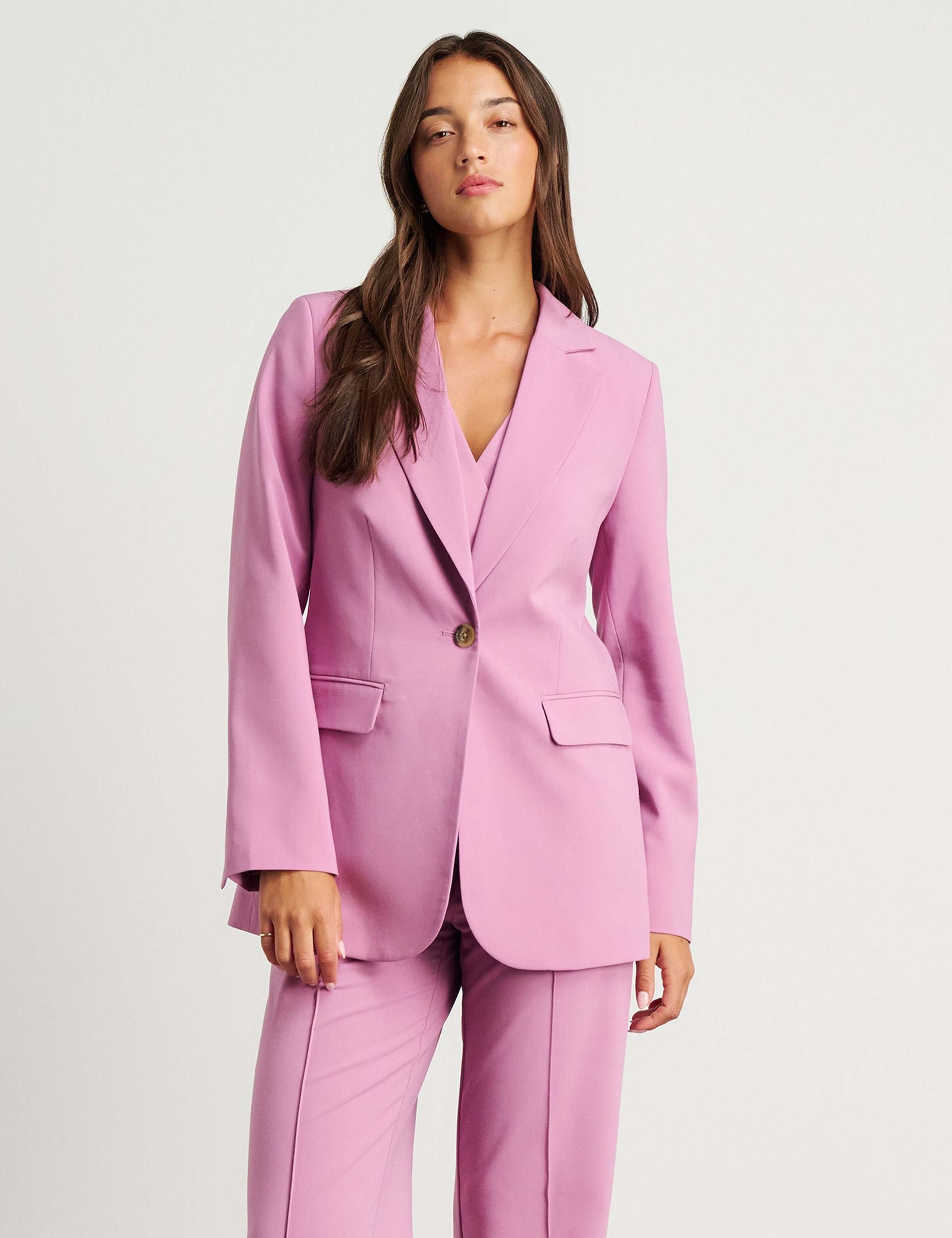 Relaxed Single Breasted Blazer