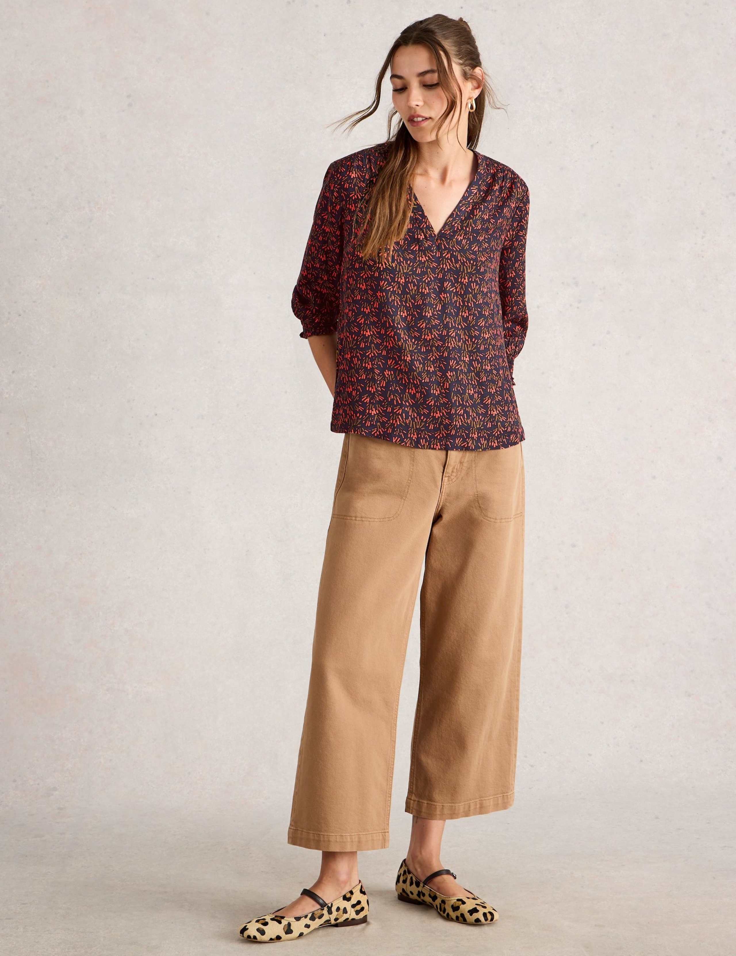 Floral V-Neck Puff Sleeve Blouse