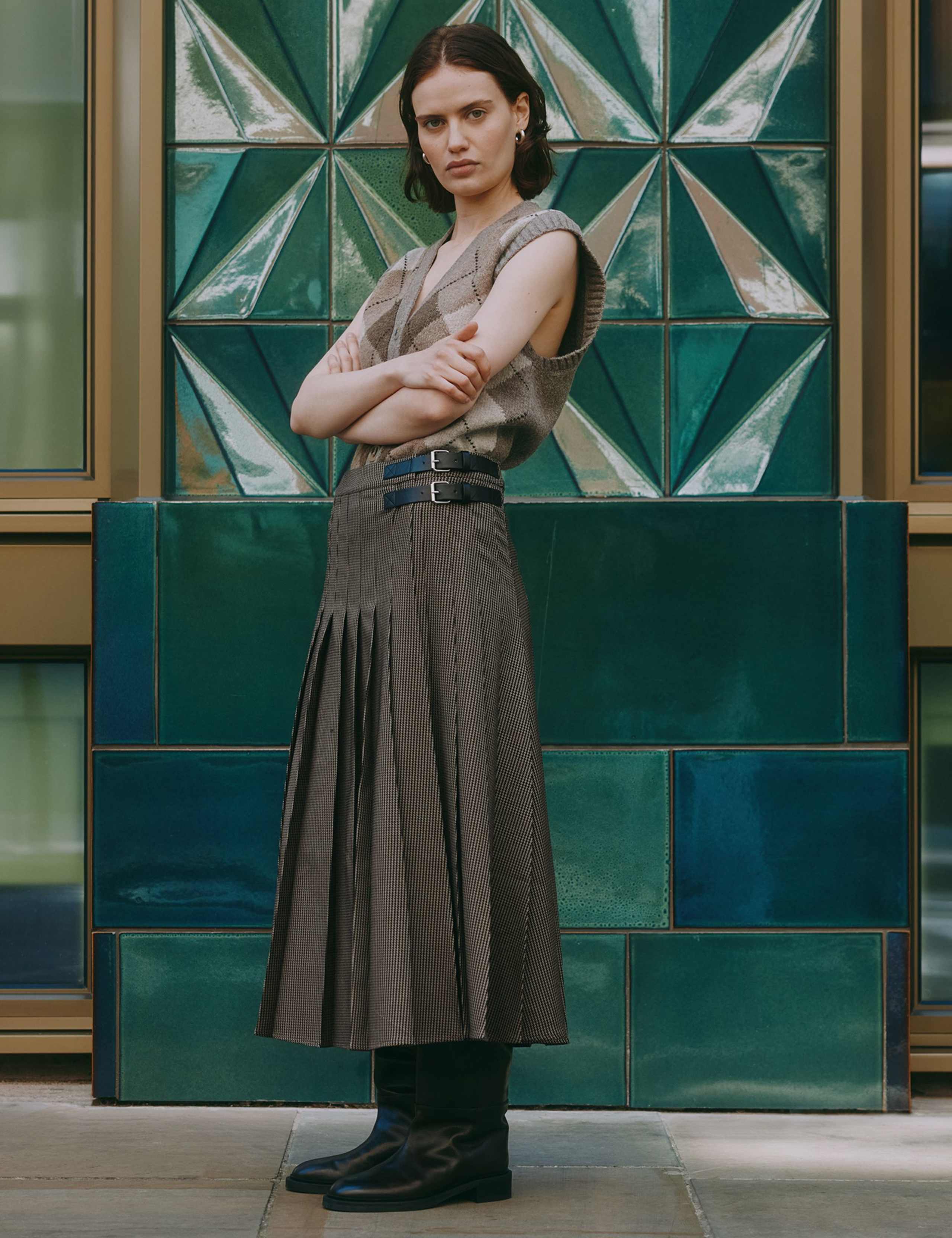 Dogtooth Pleated Midi Skirt