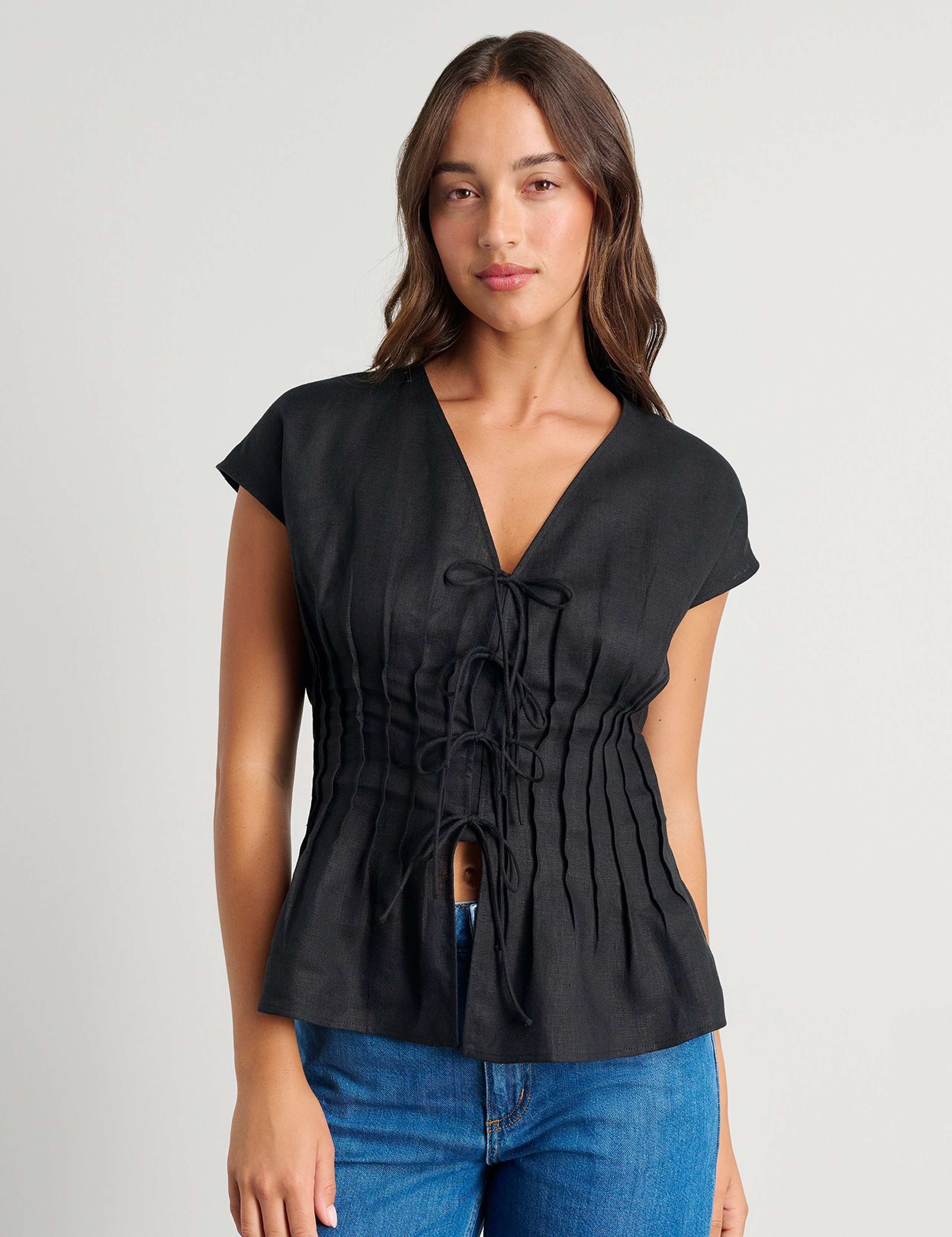 Pure Linen V-Neck Pintuck Blouse