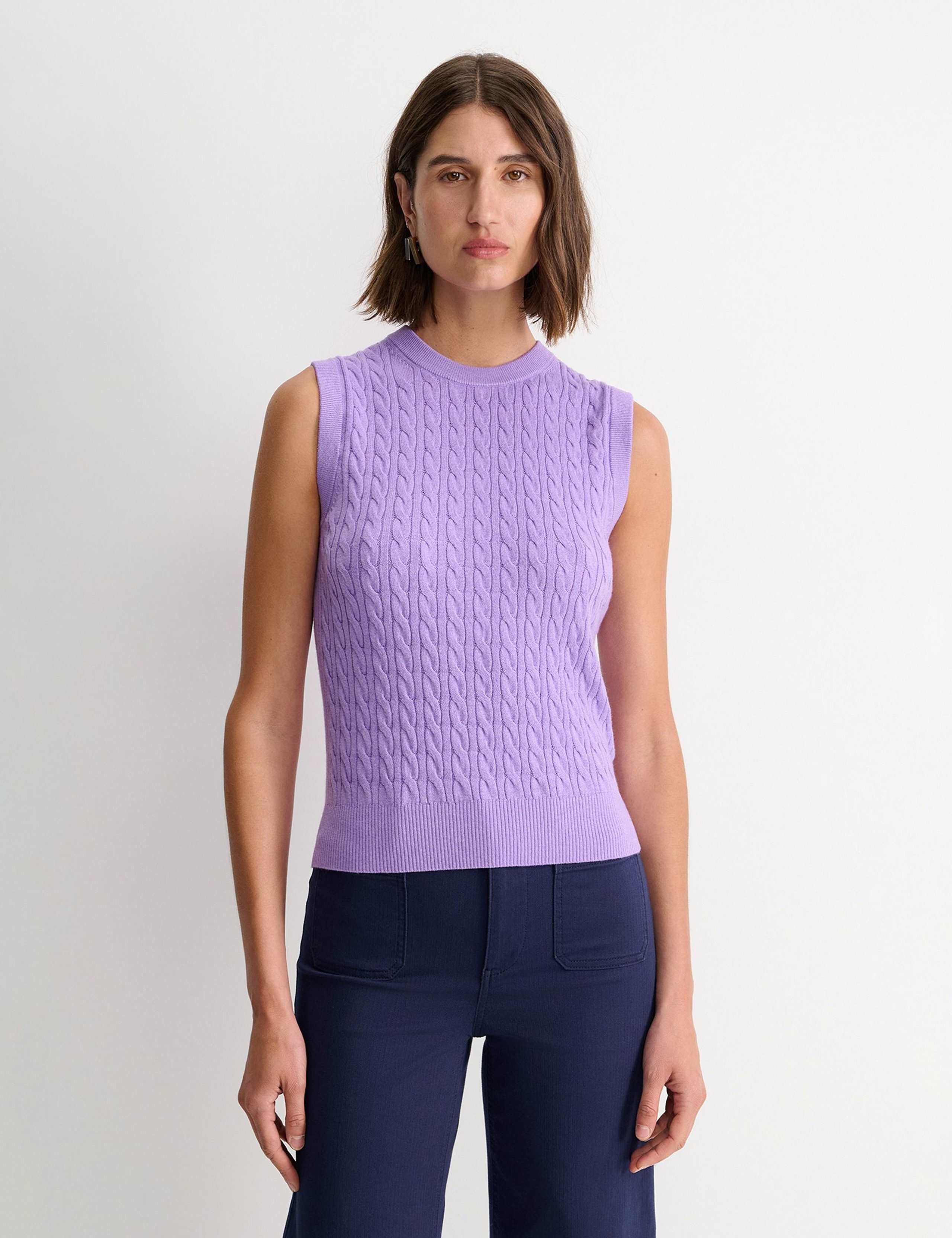 Wool Blend Cable Knit Crew Neck Knitted Vest