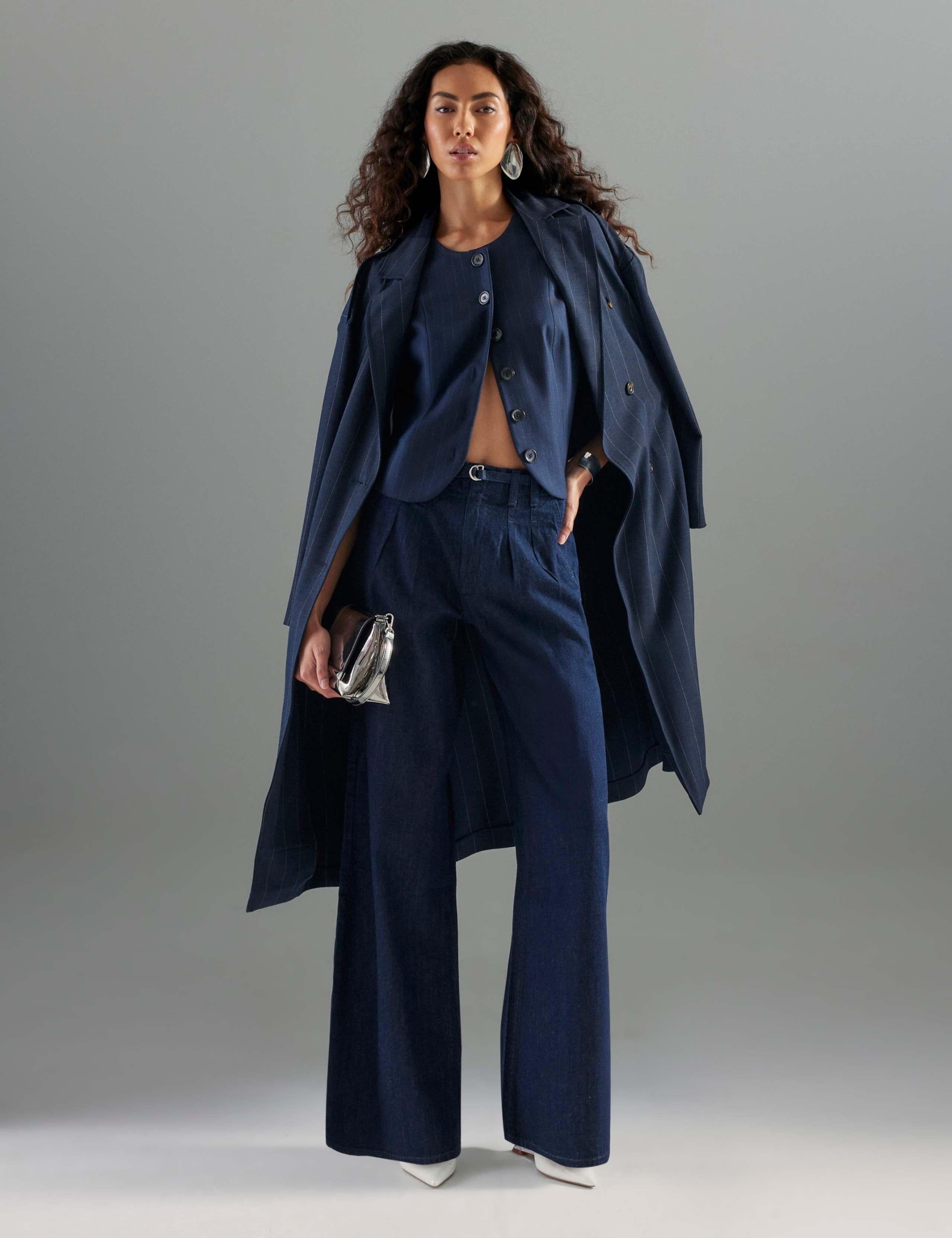 High Wasited Belted Wide Leg Jeans