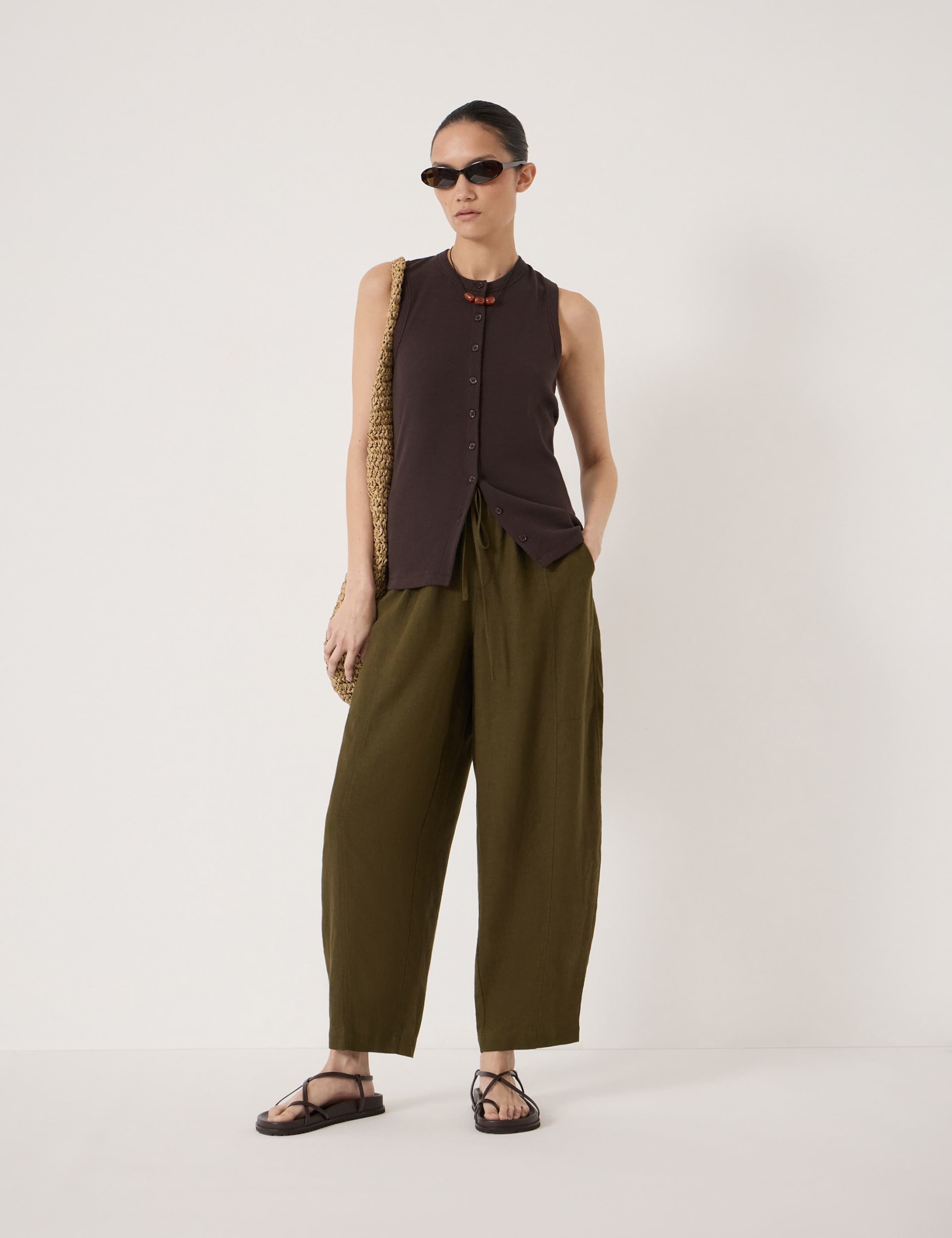 Linen Blend Barrel Leg Trousers