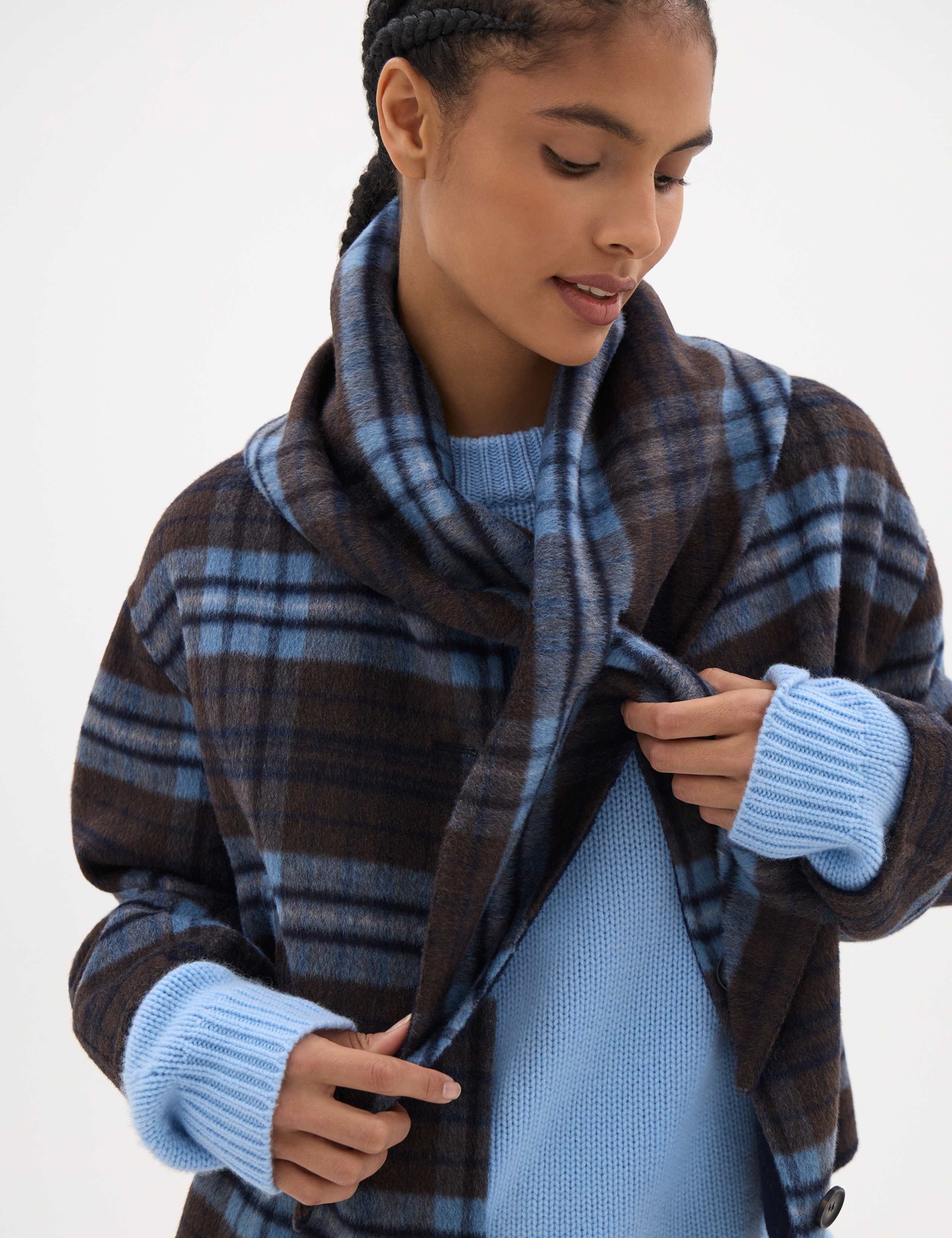 Checked Double Face Triangle Scarf with Wool
