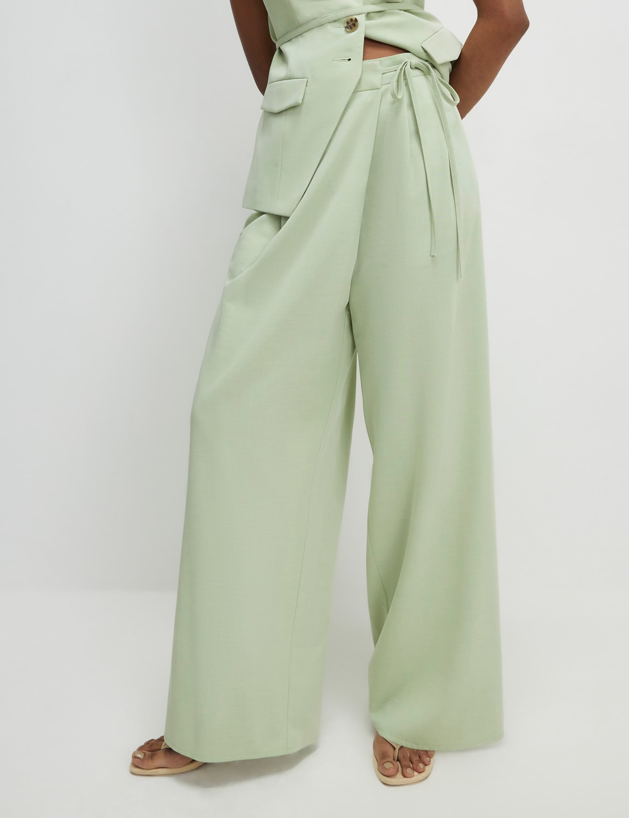 Pleated Wide Leg Trousers