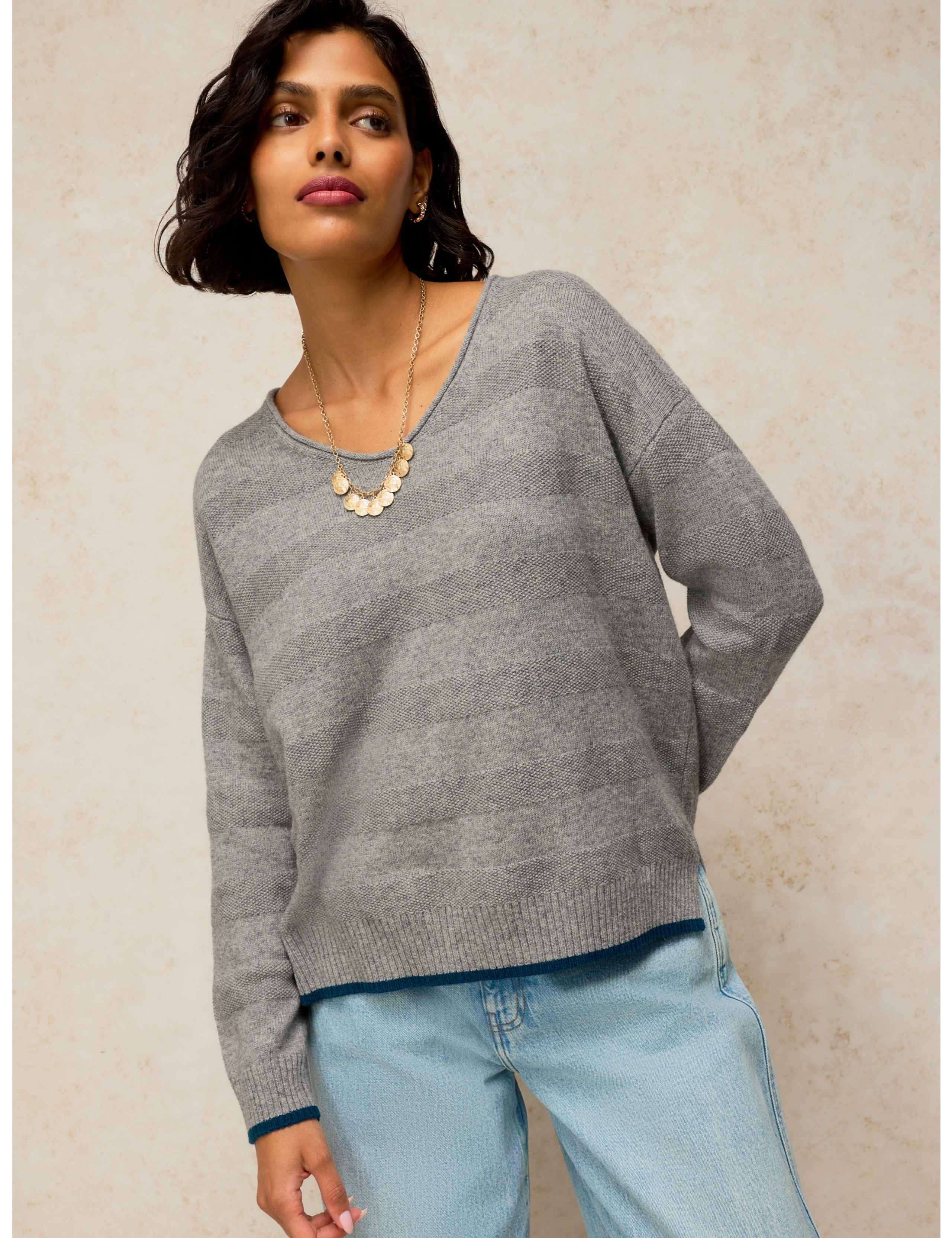 Sansa Wool Blend V Neck Stitch Detail Jumper