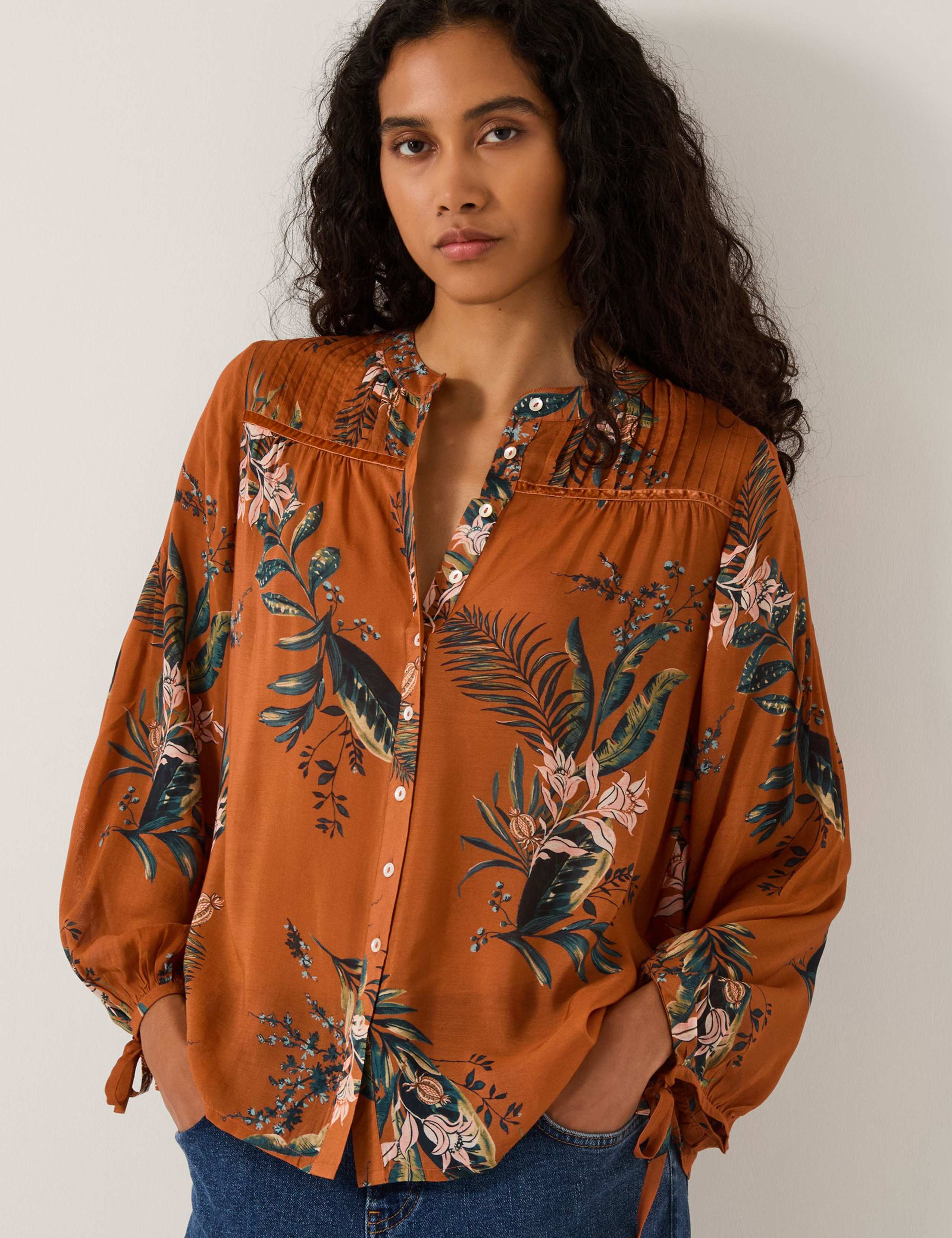 Floral Collarless Pintuck Tie Detail Blouse