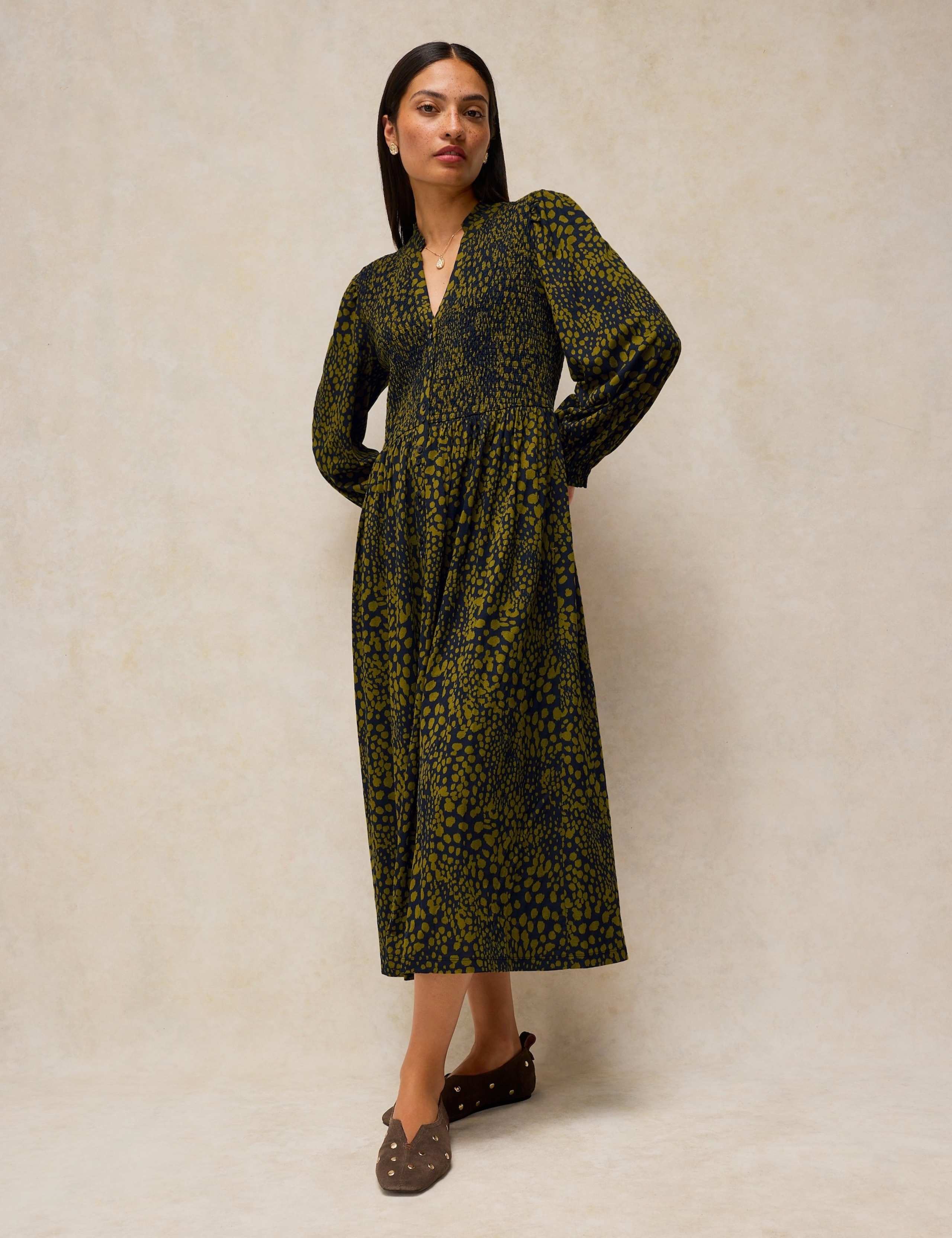 Ada Notch Neck Shirred Midi Dress
