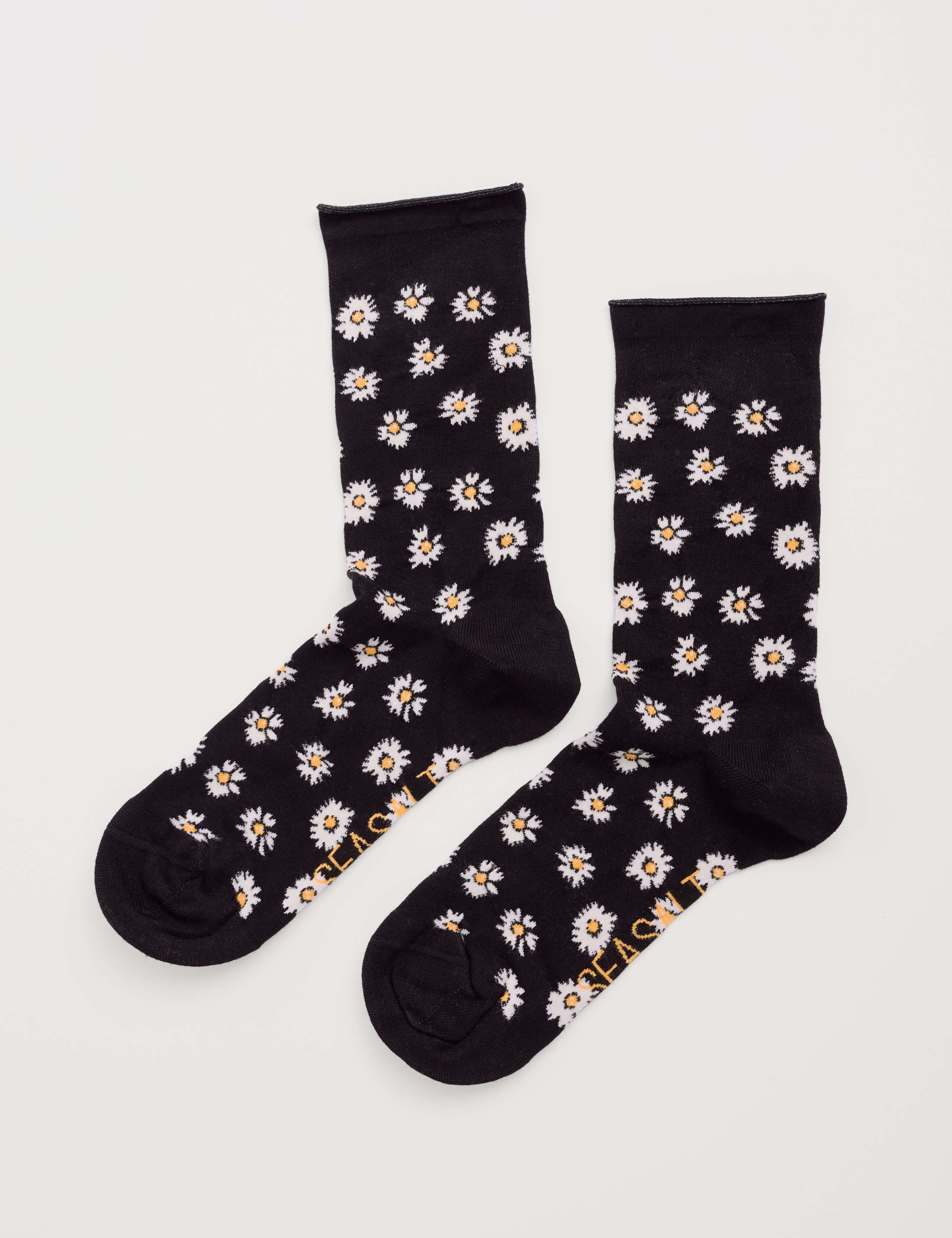 Patterned Ankle High Socks