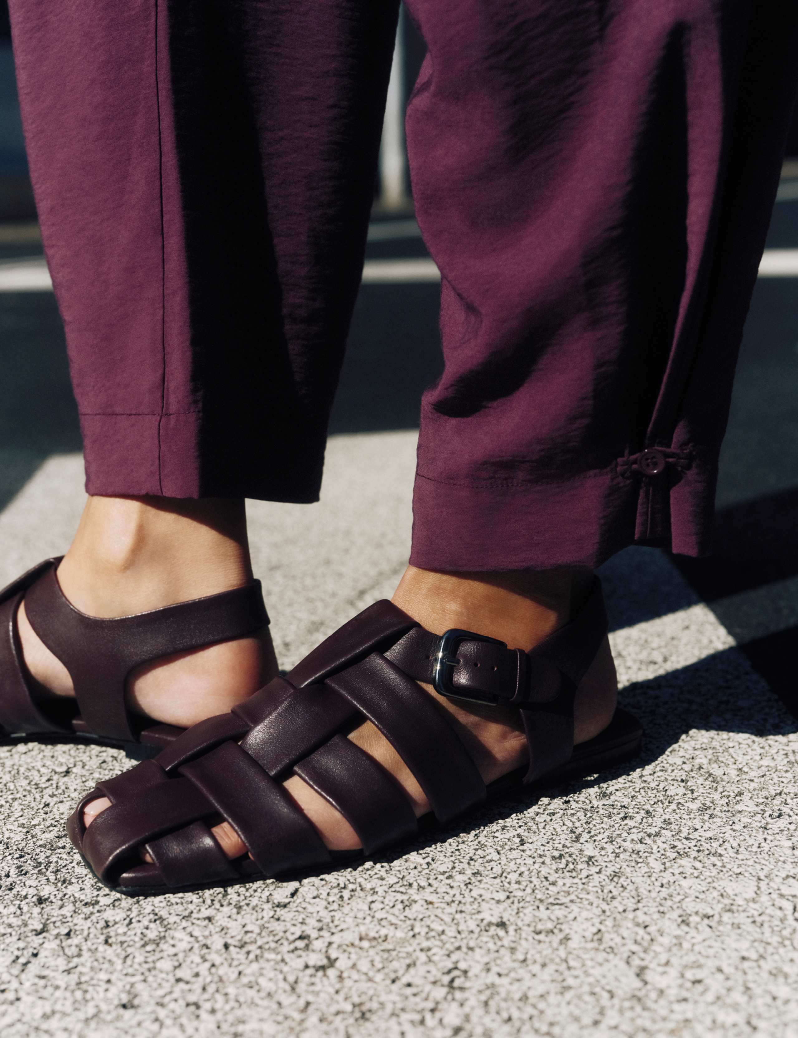 Leather Ankle Strap Fisherman Sandals