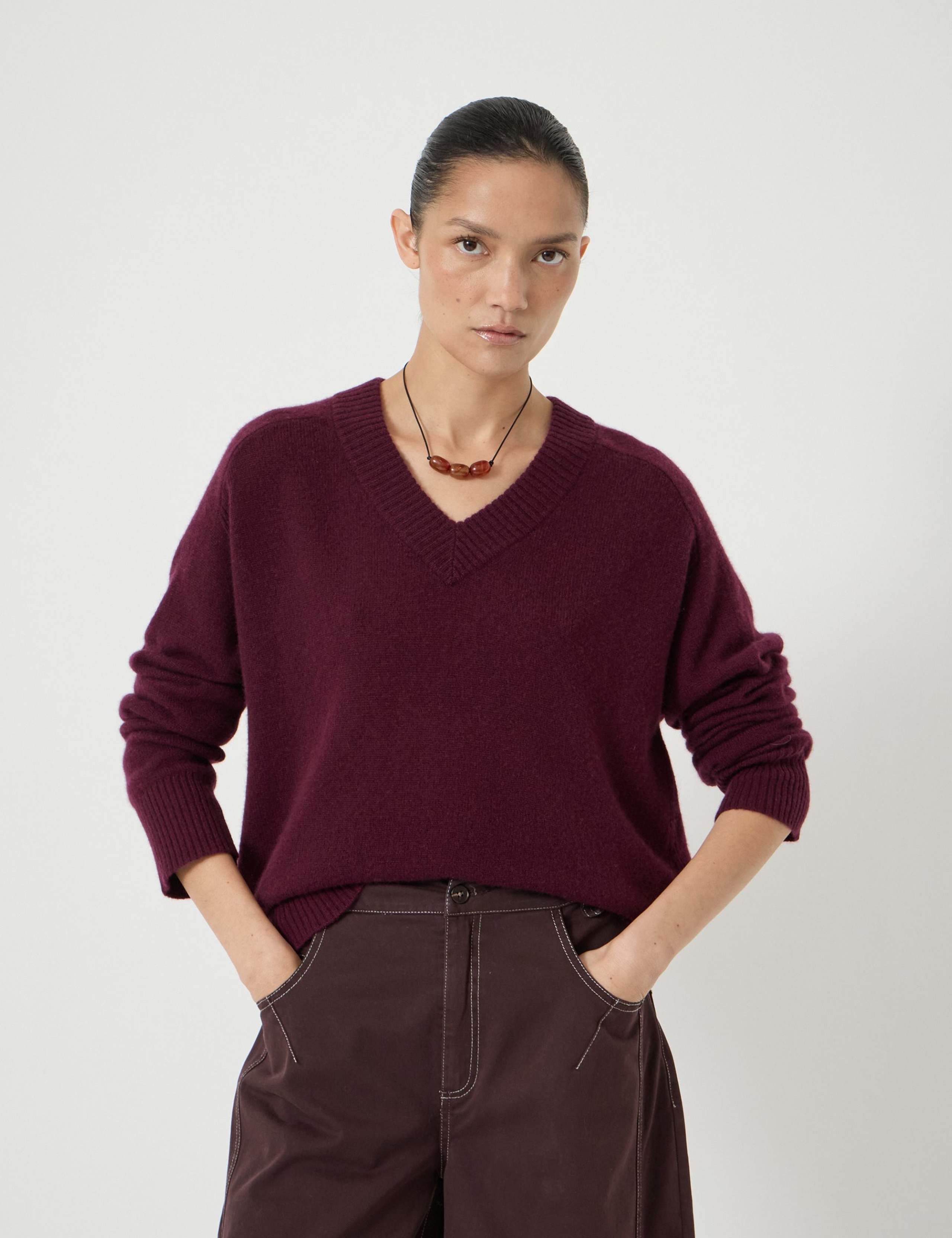 Cashmere Rich V-Neck Jumper