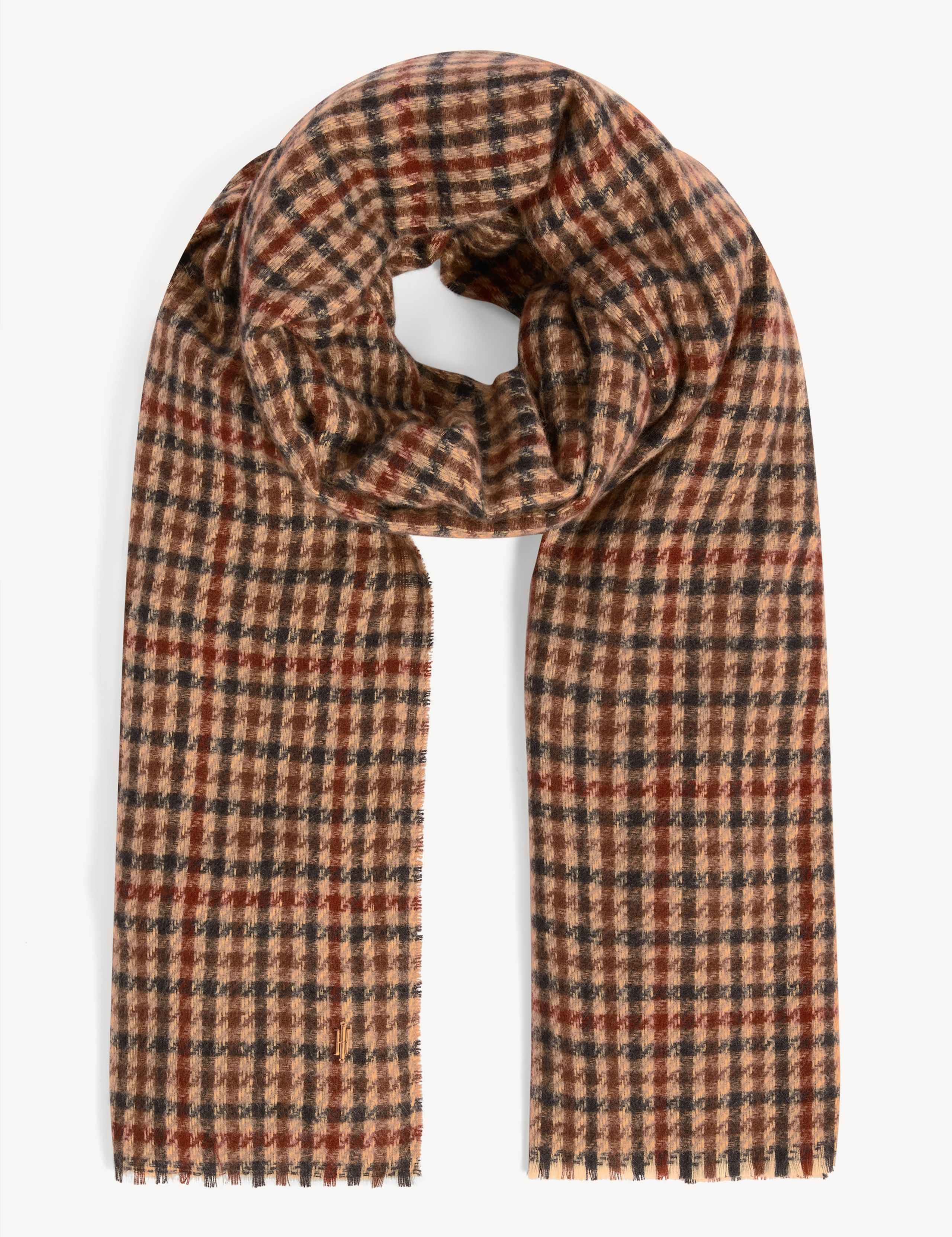Checked Fringed Scarf