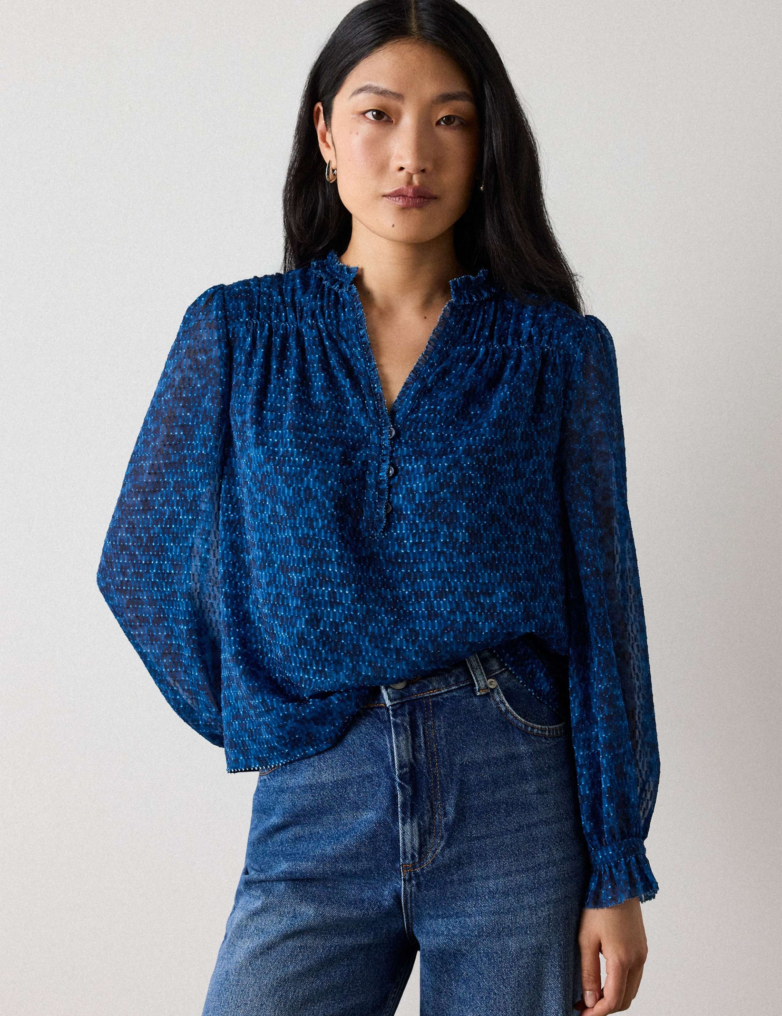 Ditsy Floral Textured V Neck Blouse