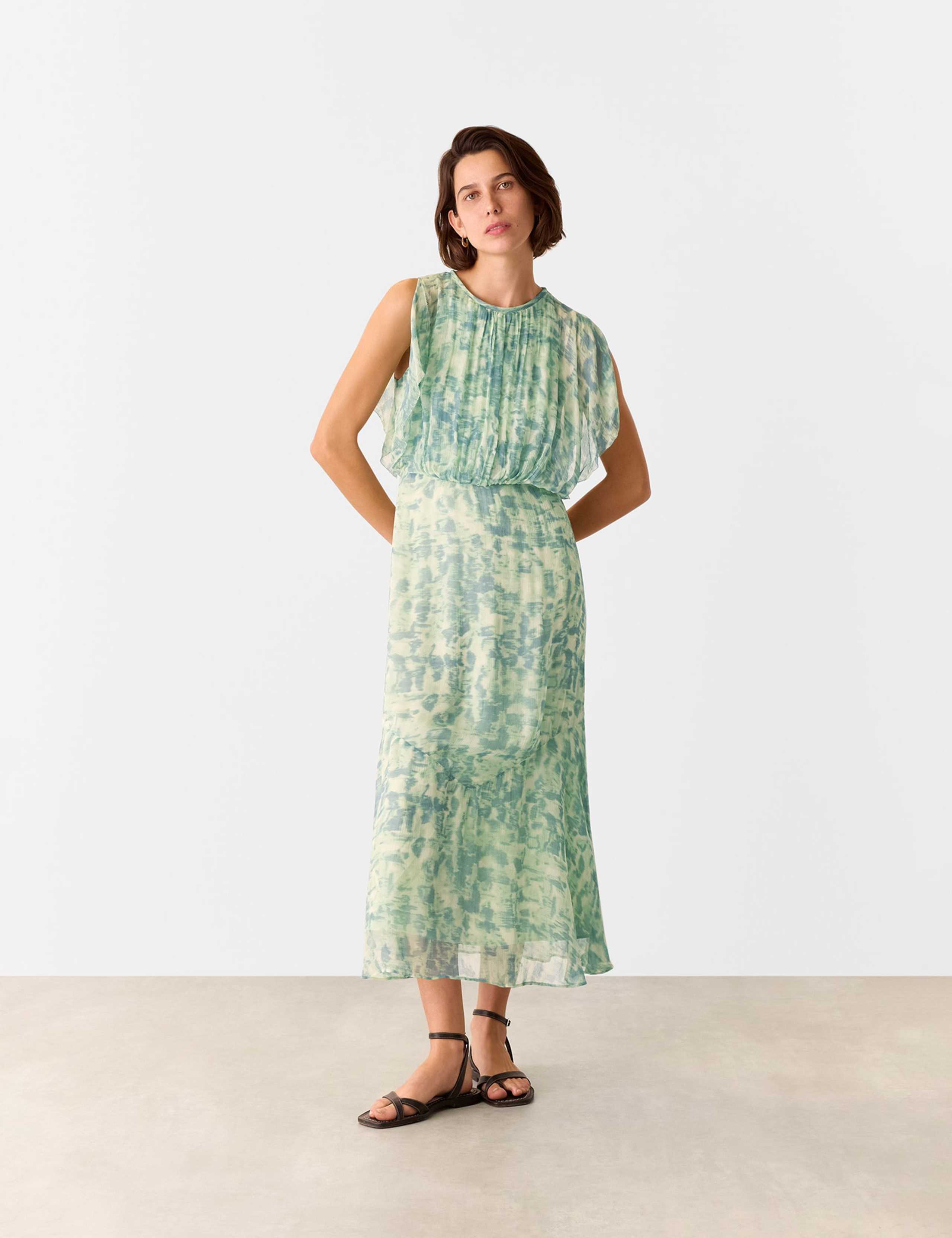 Printed Round Neck Midi Waisted Dress
