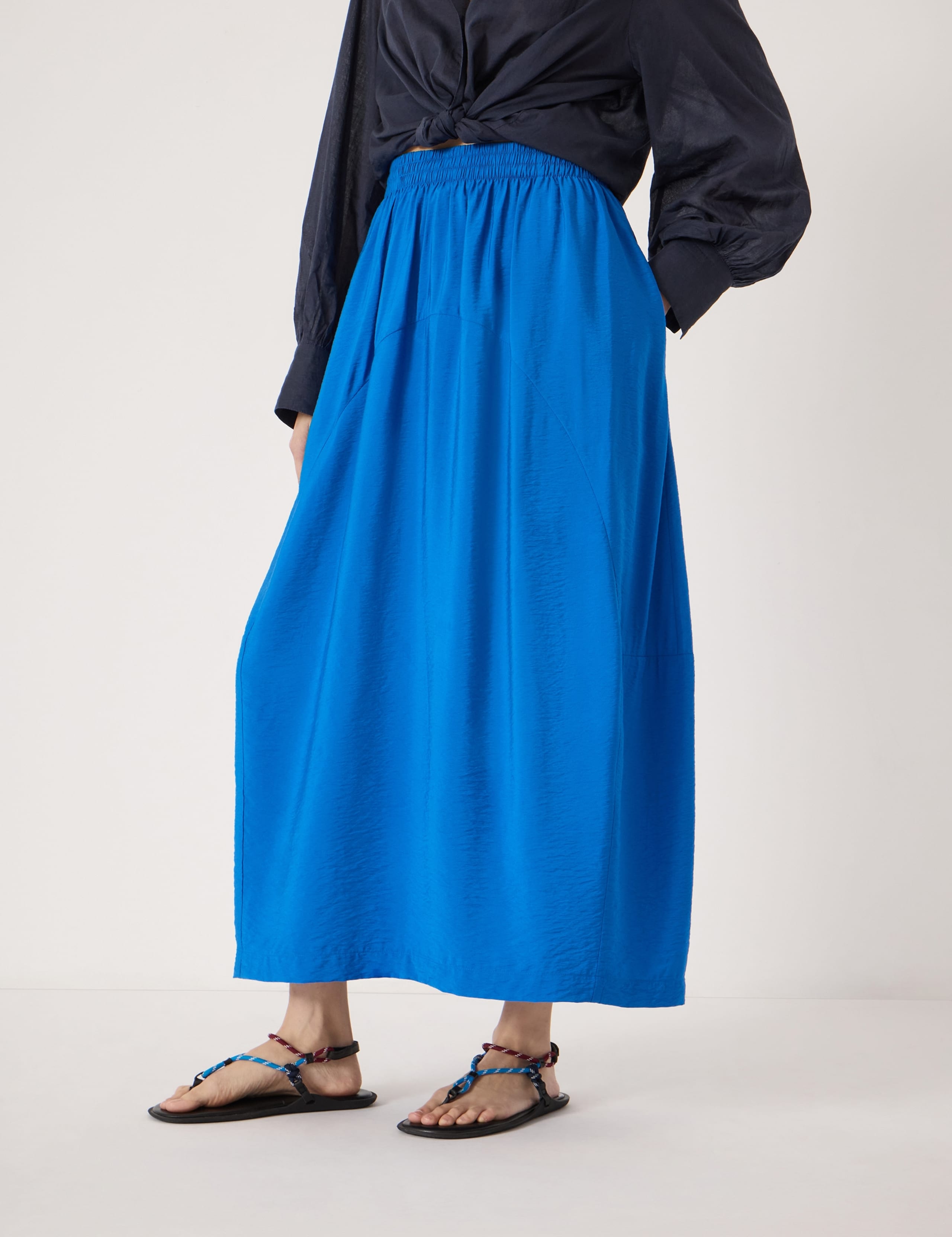 Barrel Midi Skirt