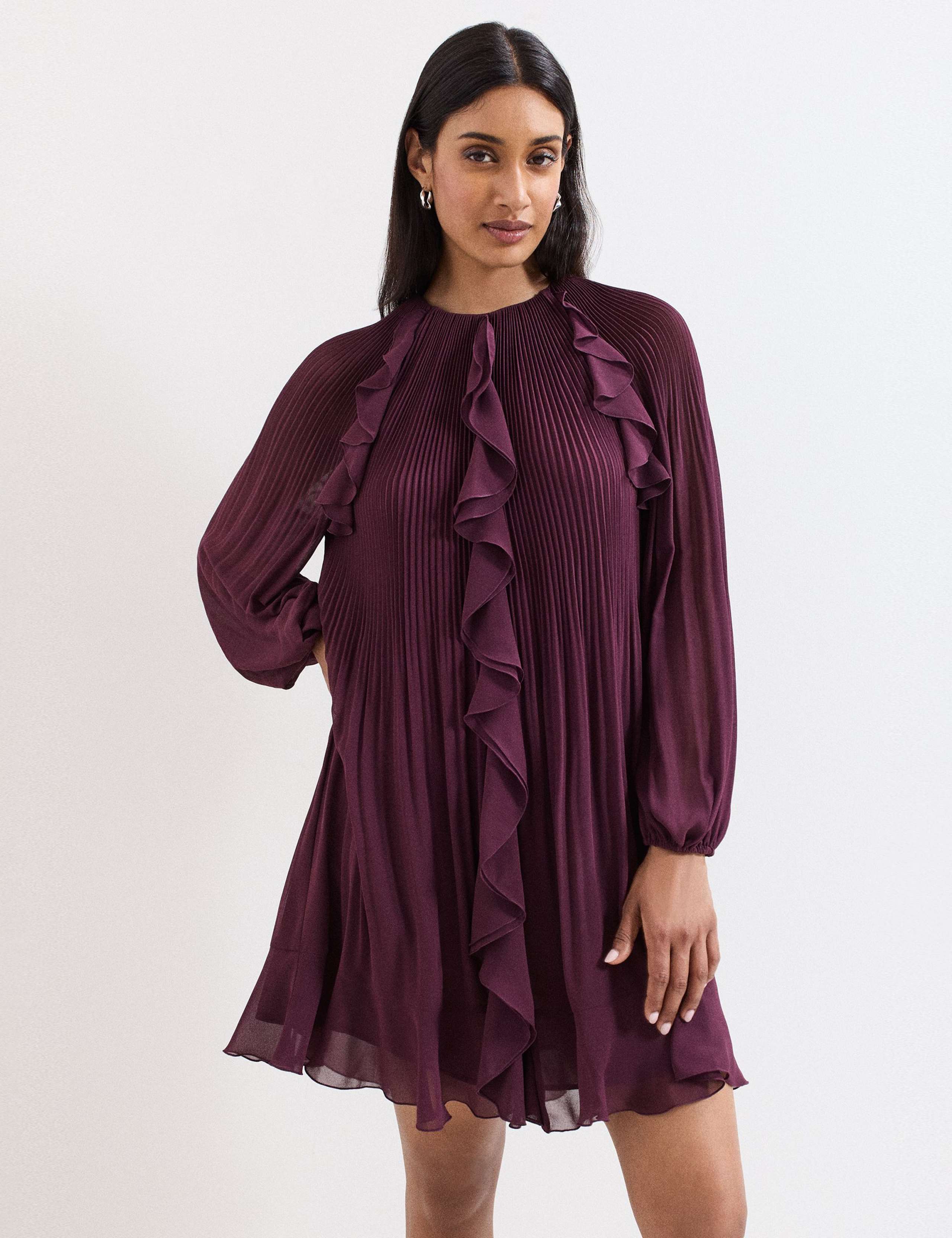 Plisse Round Neck Ruffle Swing Dress