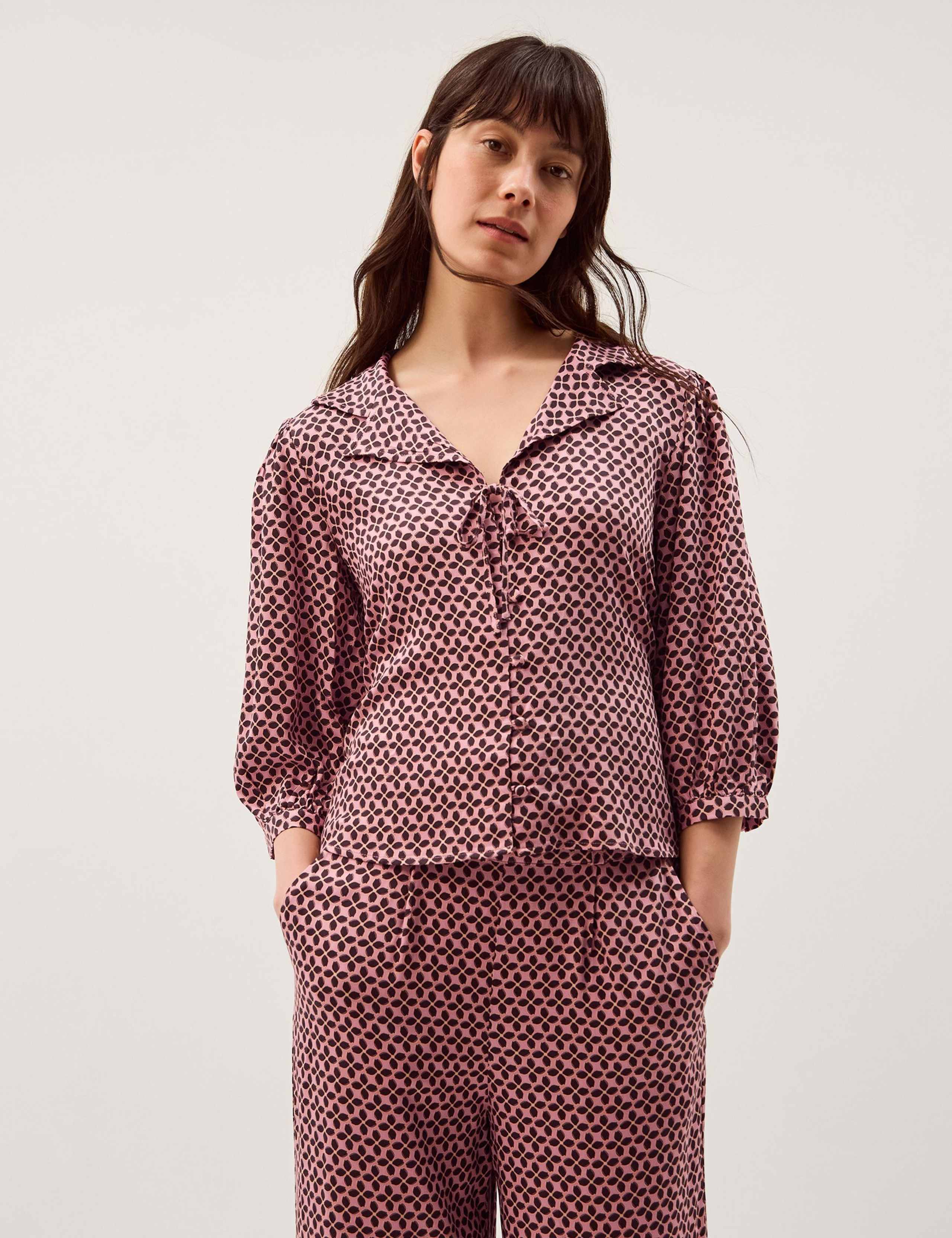 Printed Collared Tie Detail Top