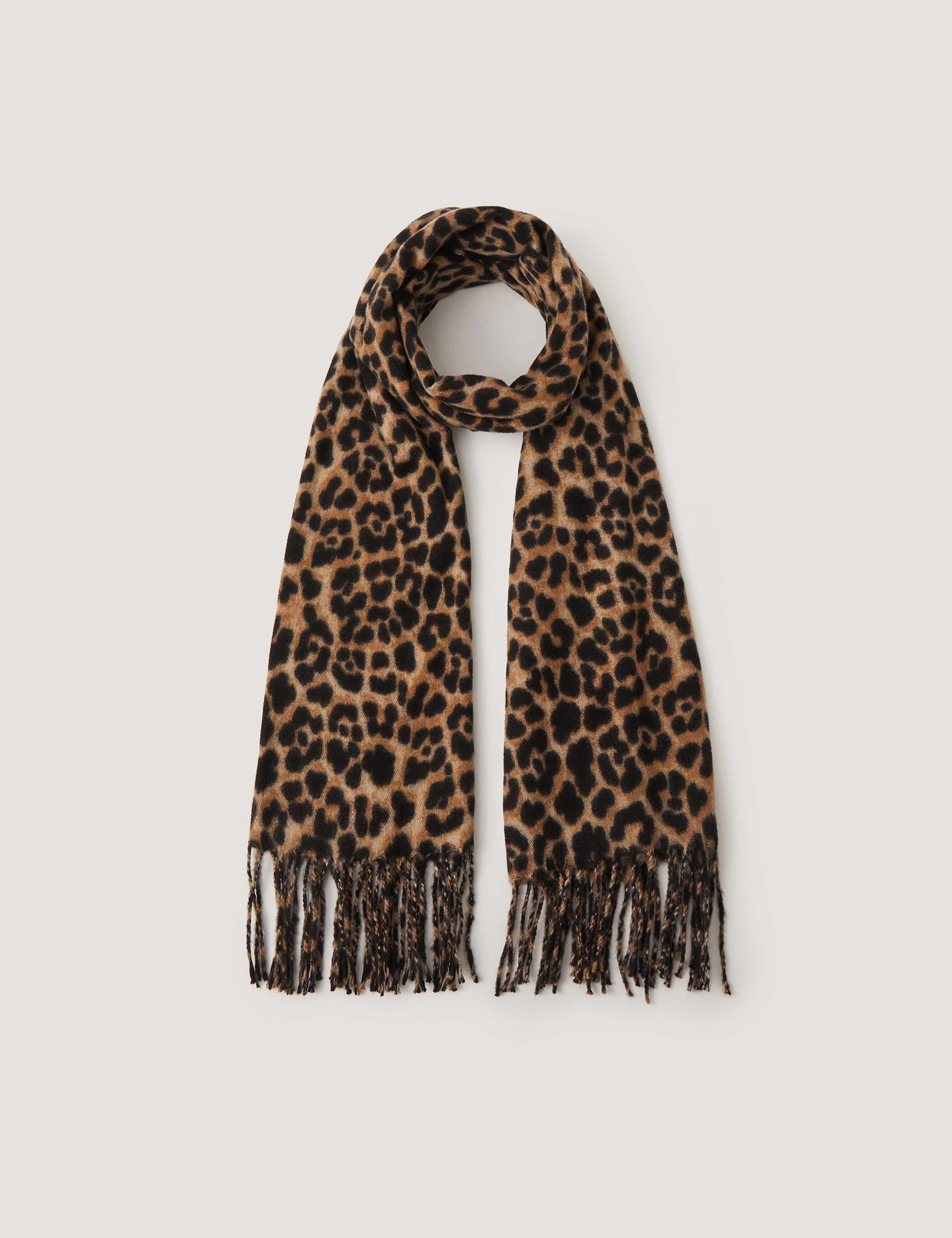 Brushed Leopard Print Tassel Scarf