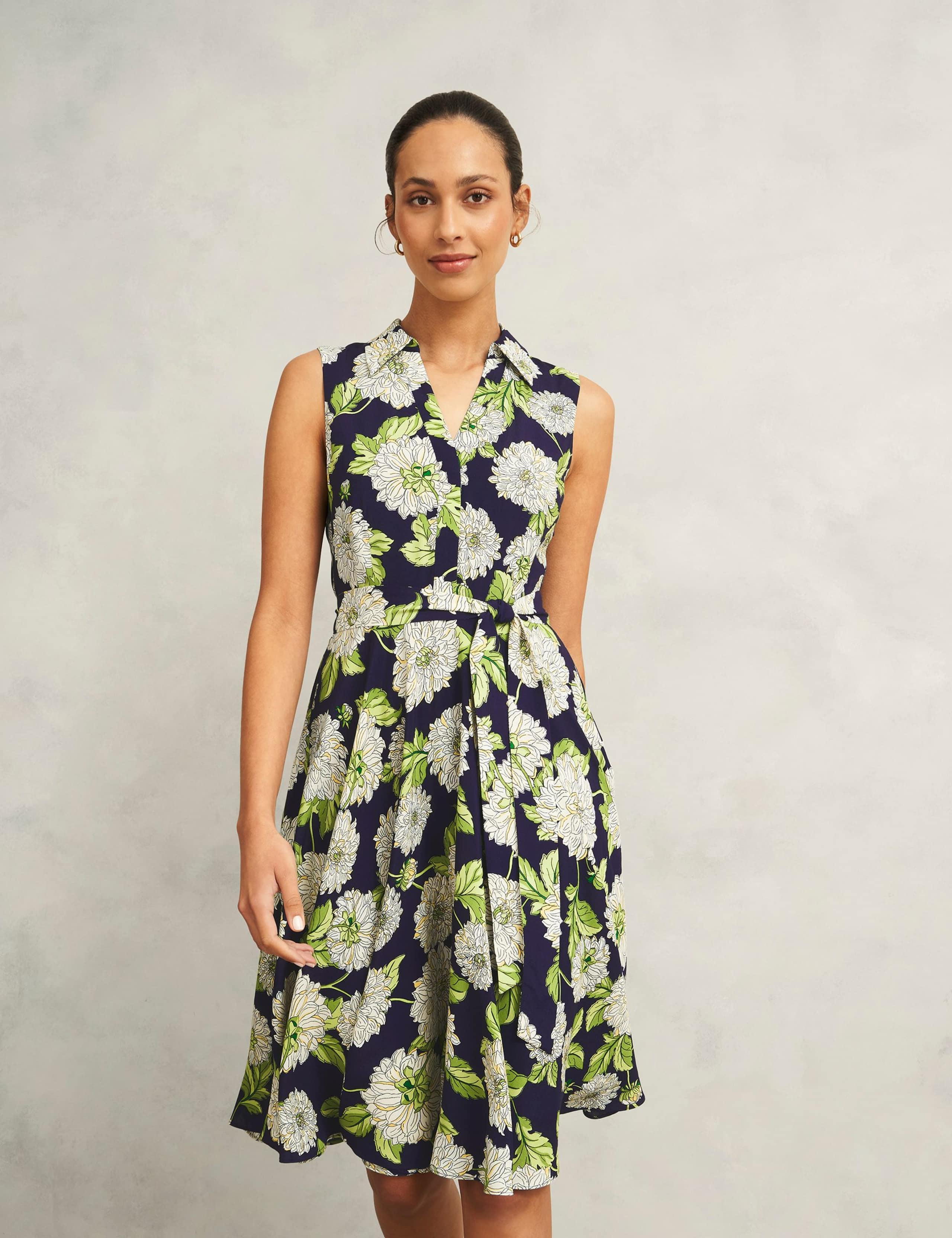 Floral Collared Knee Length Skater Dress
