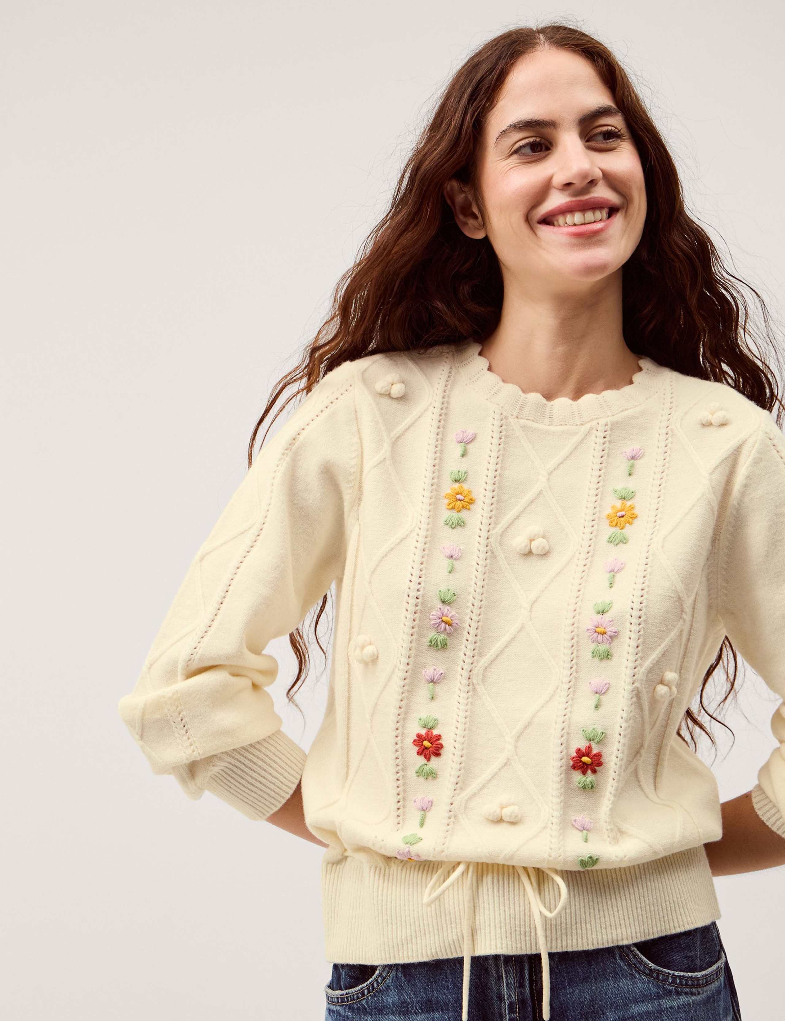 Embroidered Cable Knit Crew Neck Jumper