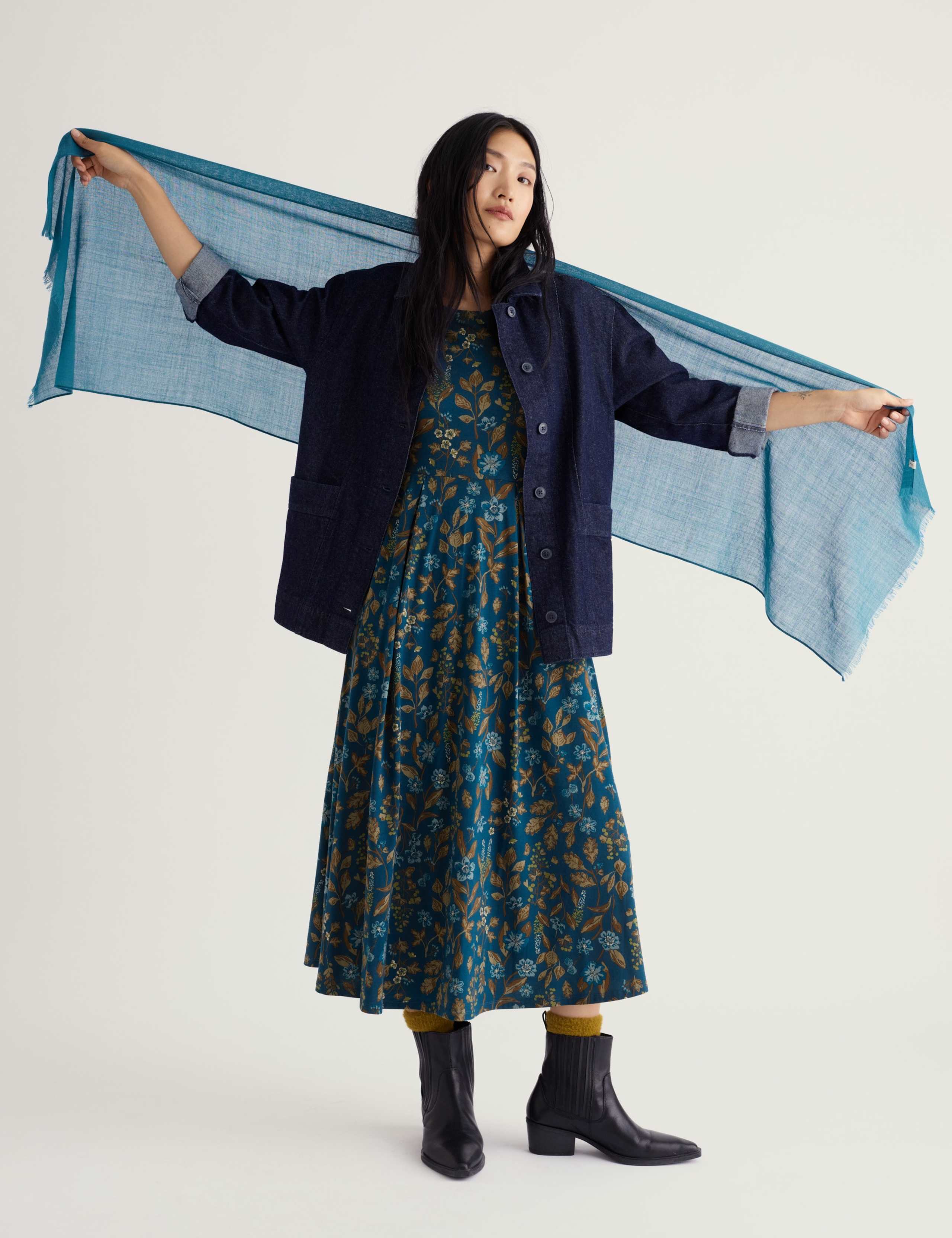 Pure Wool Fringed Scarf