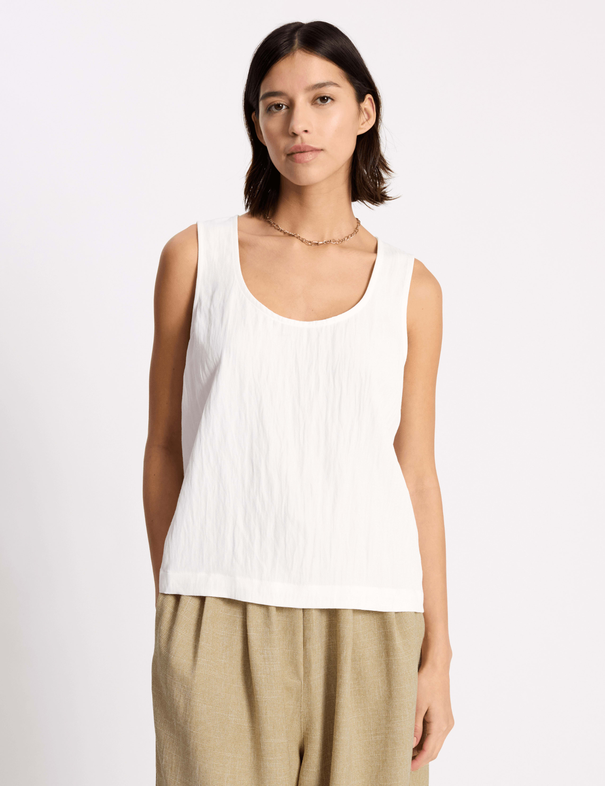 Scoop Neck Relaxed Vest